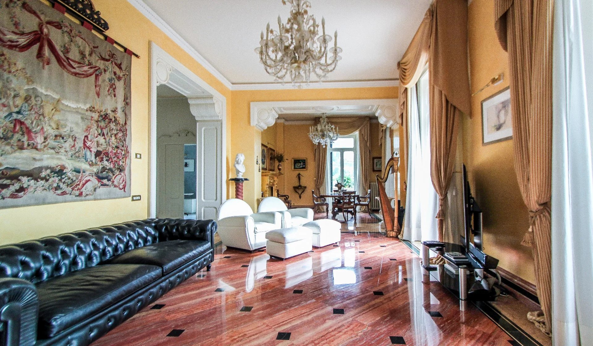 Villa Cernobbio - picture 9 title=
