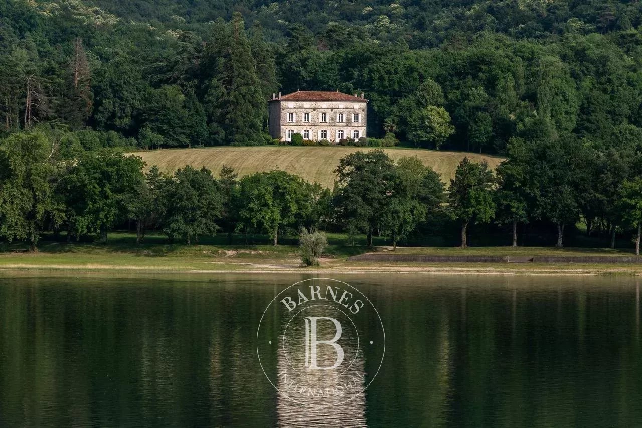 Villa Vaudreuille  -  ref 86775932 (picture 1)