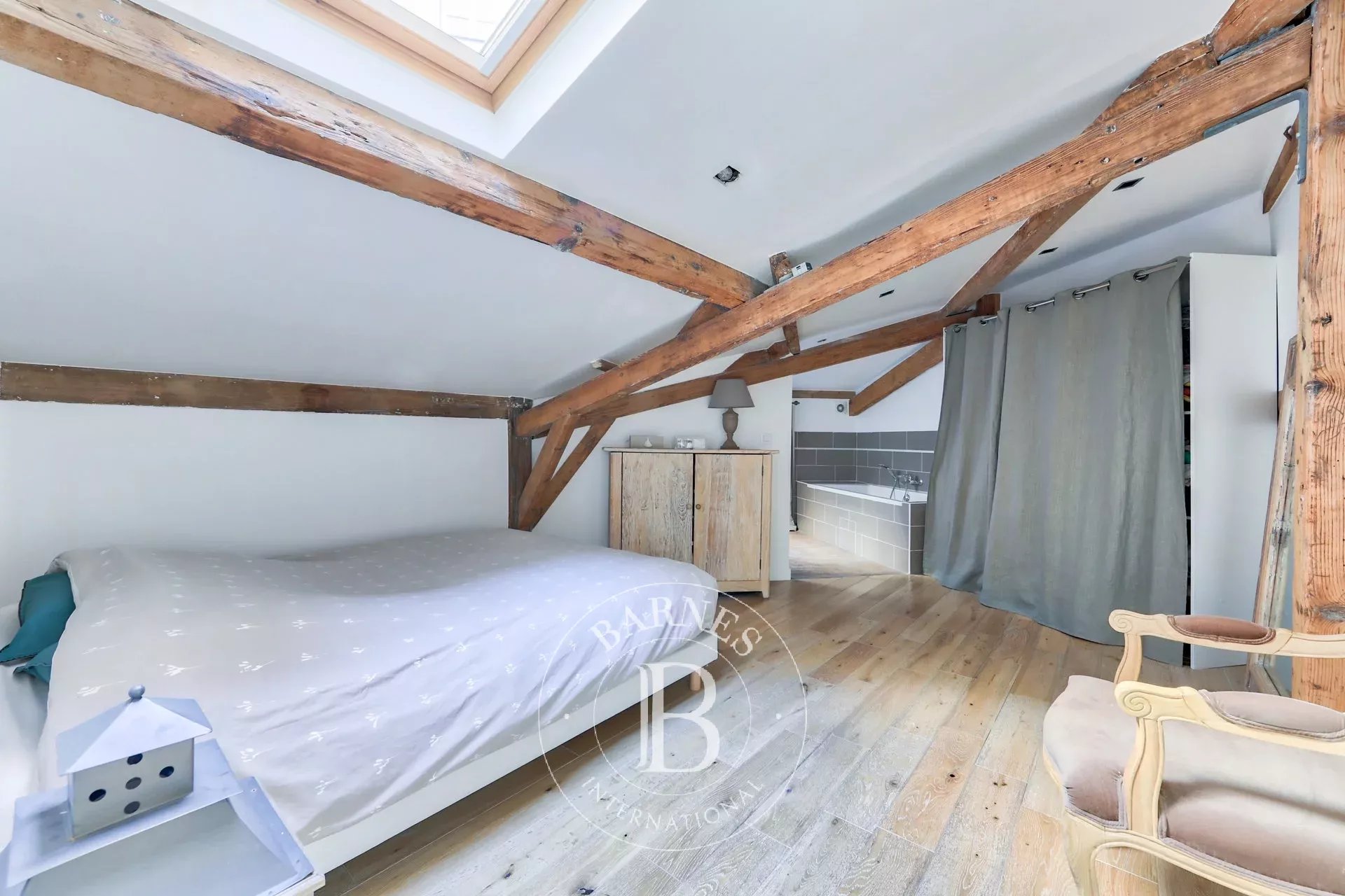 Daire Paris 8ème - picture 13