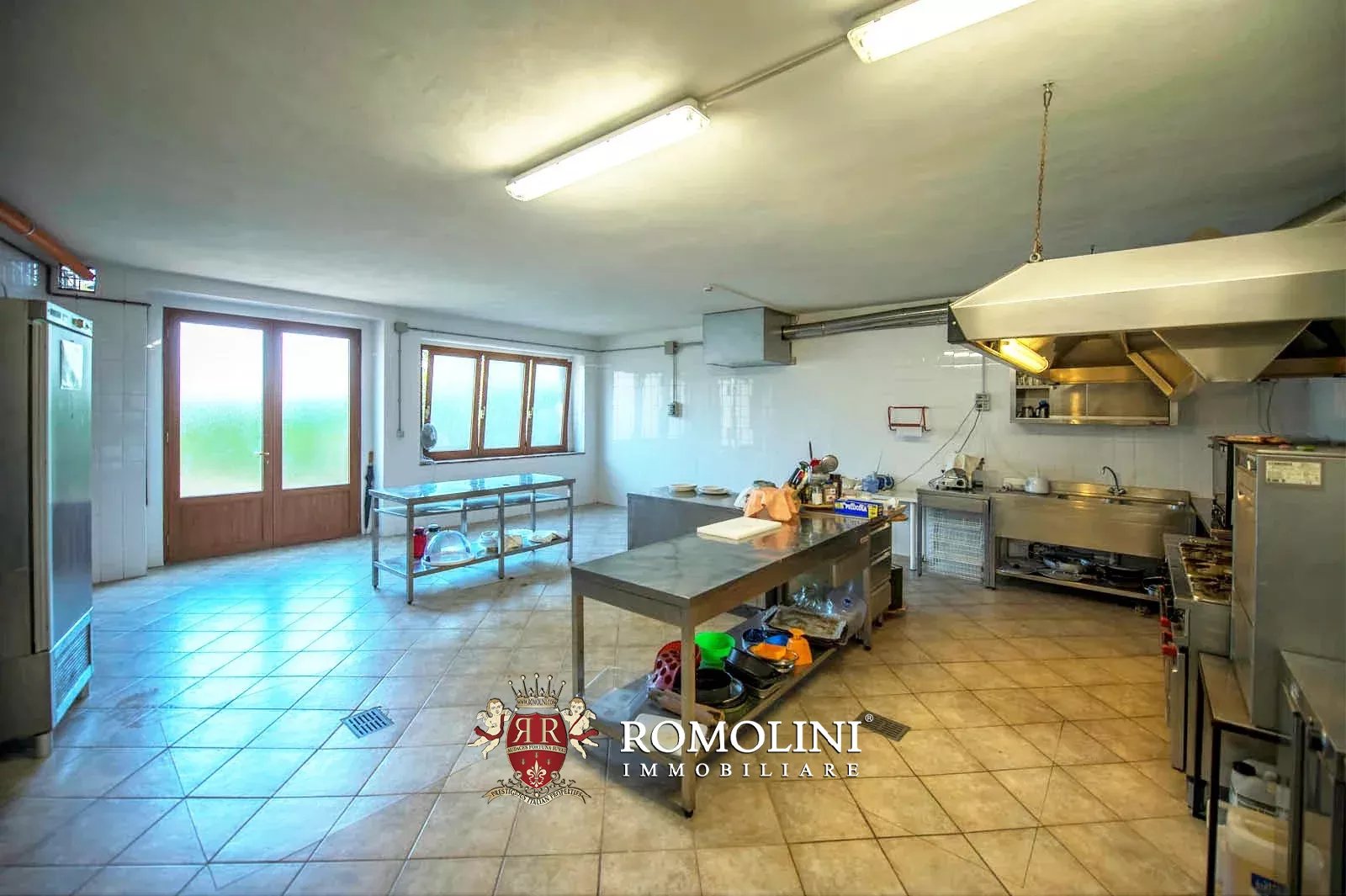 53 Bedroom Vineyard's Image 59