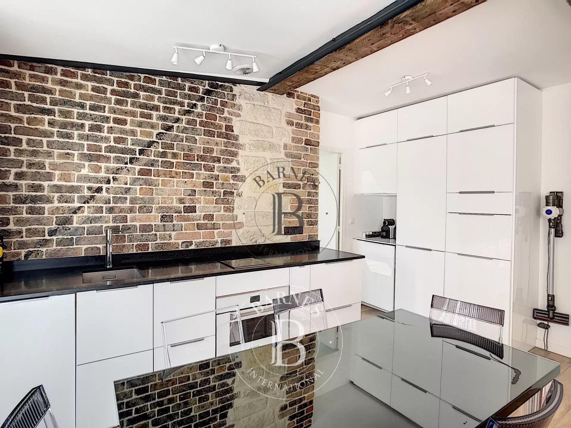 Daire Paris 8ème - picture 5