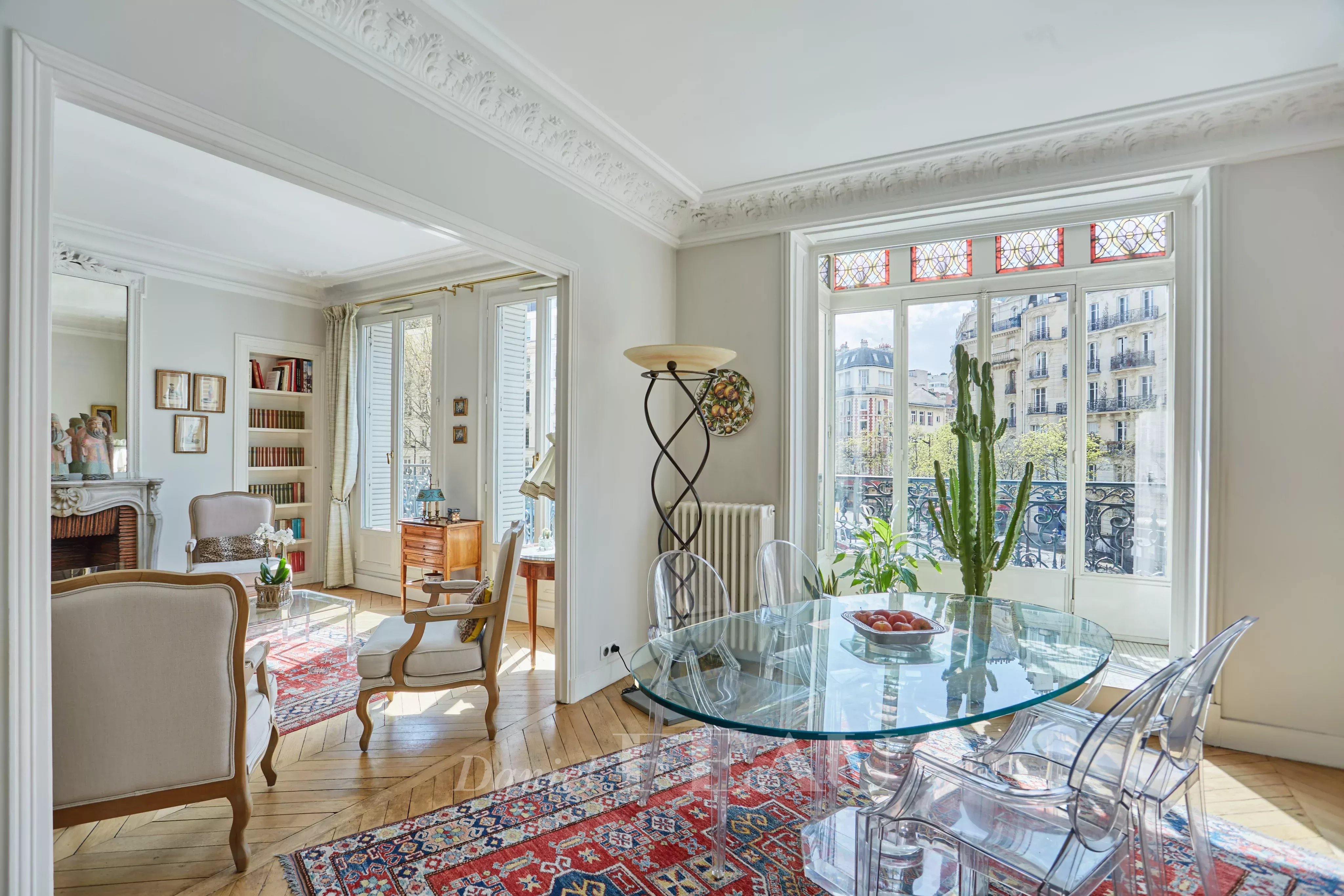 SEJOUR - SALLE A MANGER