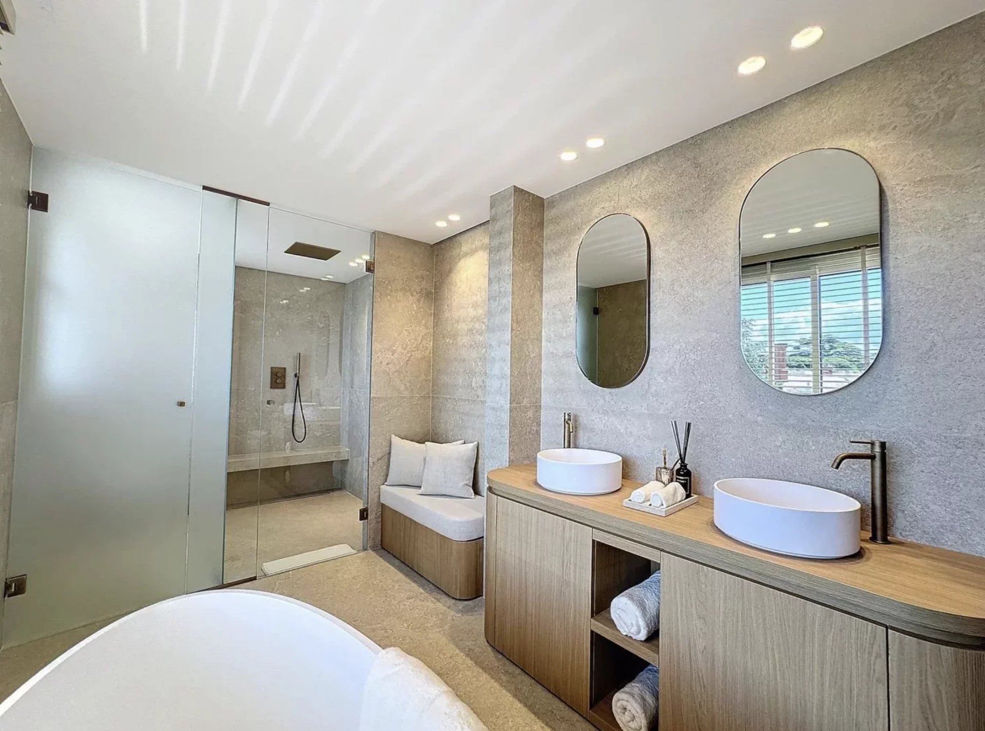 CANNES - Californie - Appartement 155 m² - 3 chambres - Terrasse - vue mer