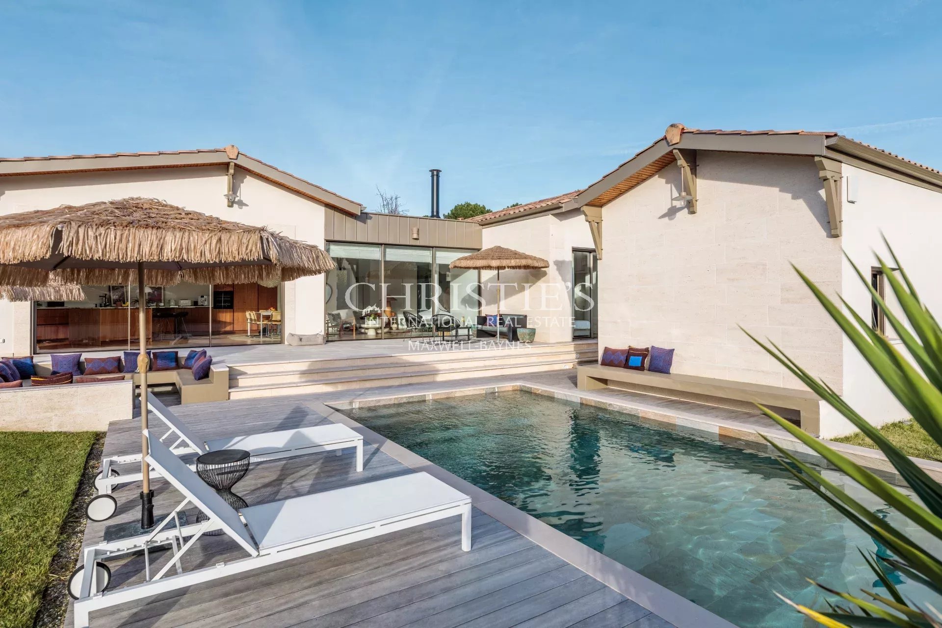 4 Bedroom Villa/Townhouse's Image 14