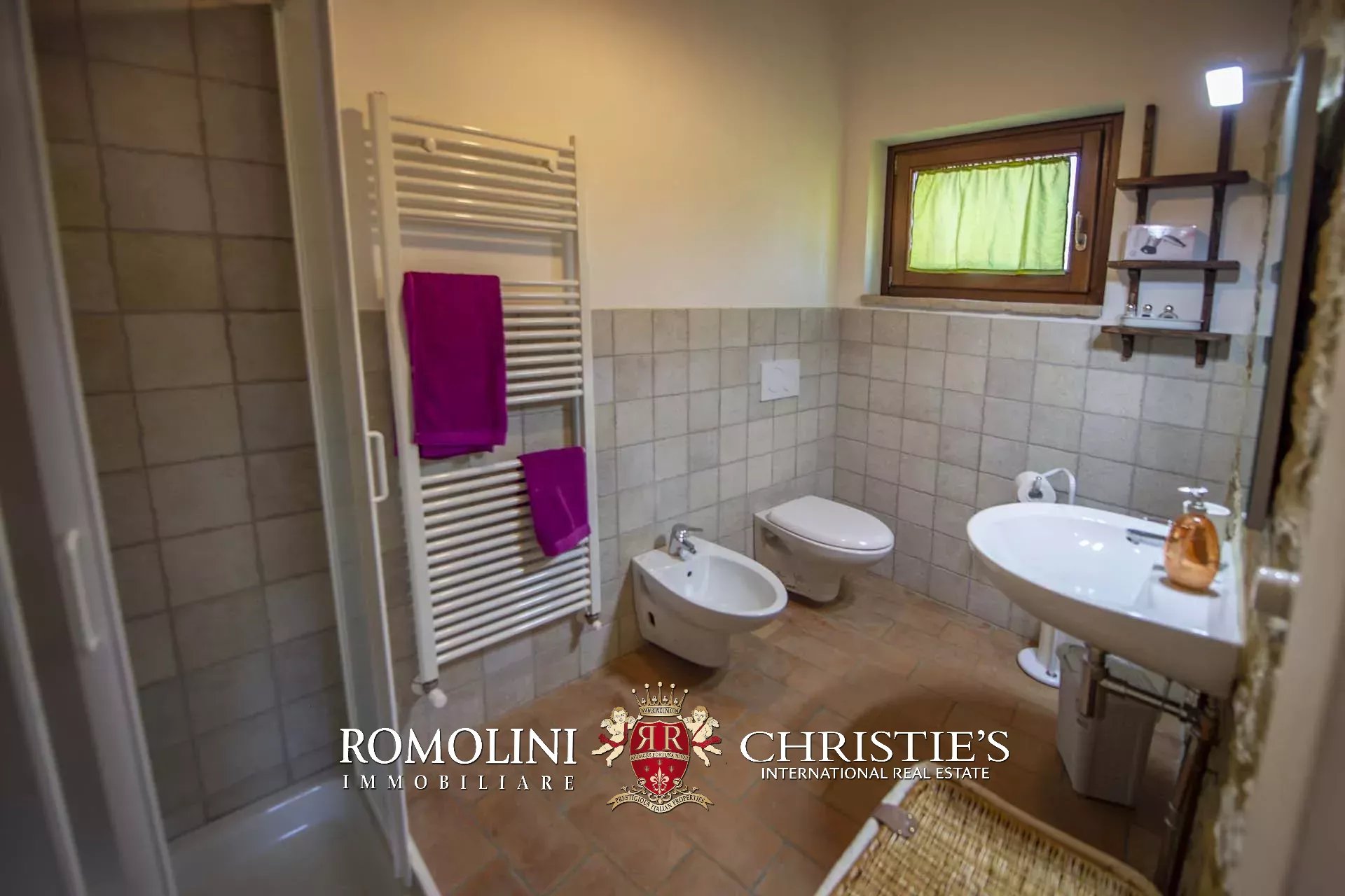 11 Bedroom Villa/Townhouse's Image 37