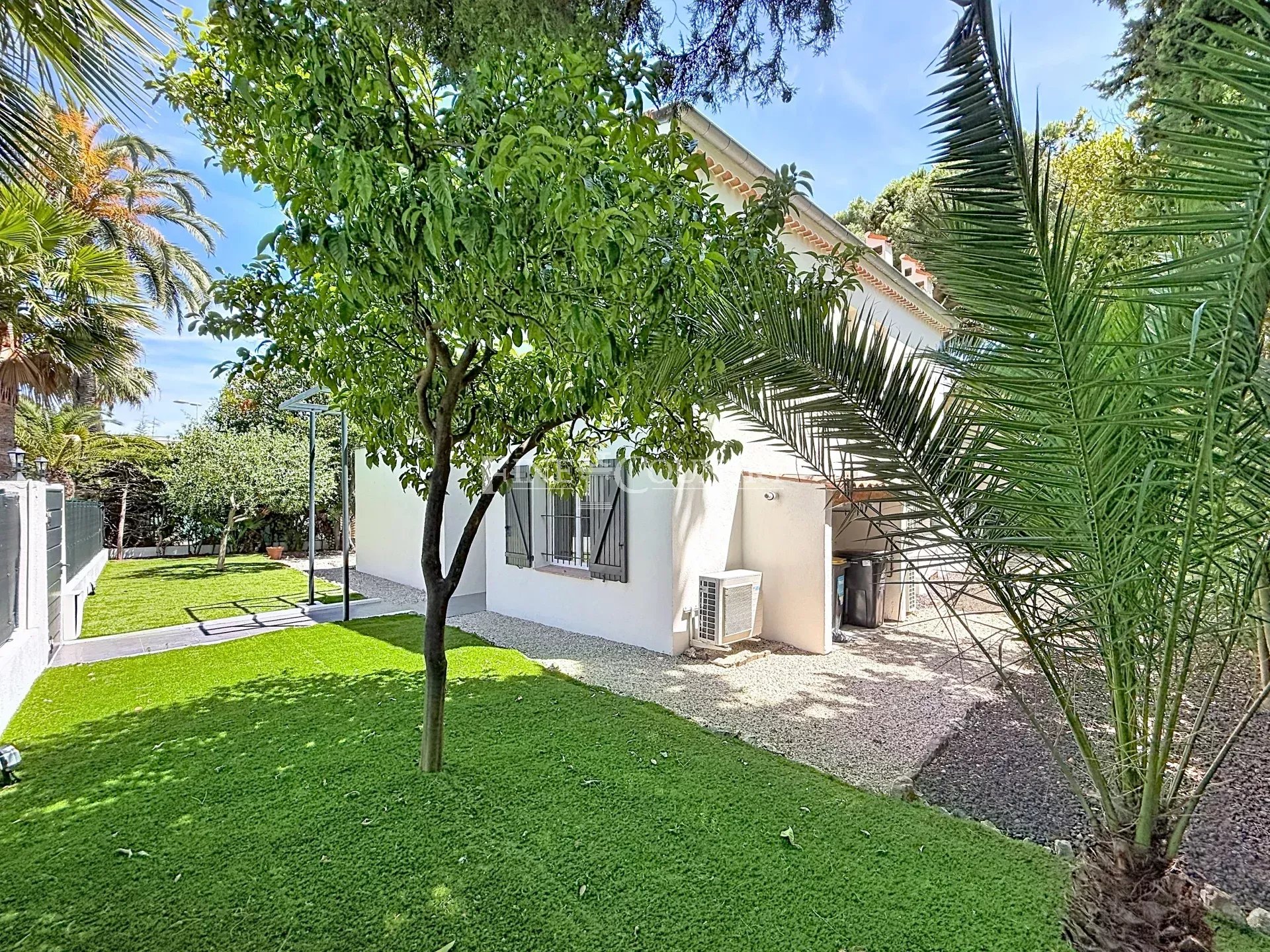 Photo of Villa for sale in Palm Beach, Cannes