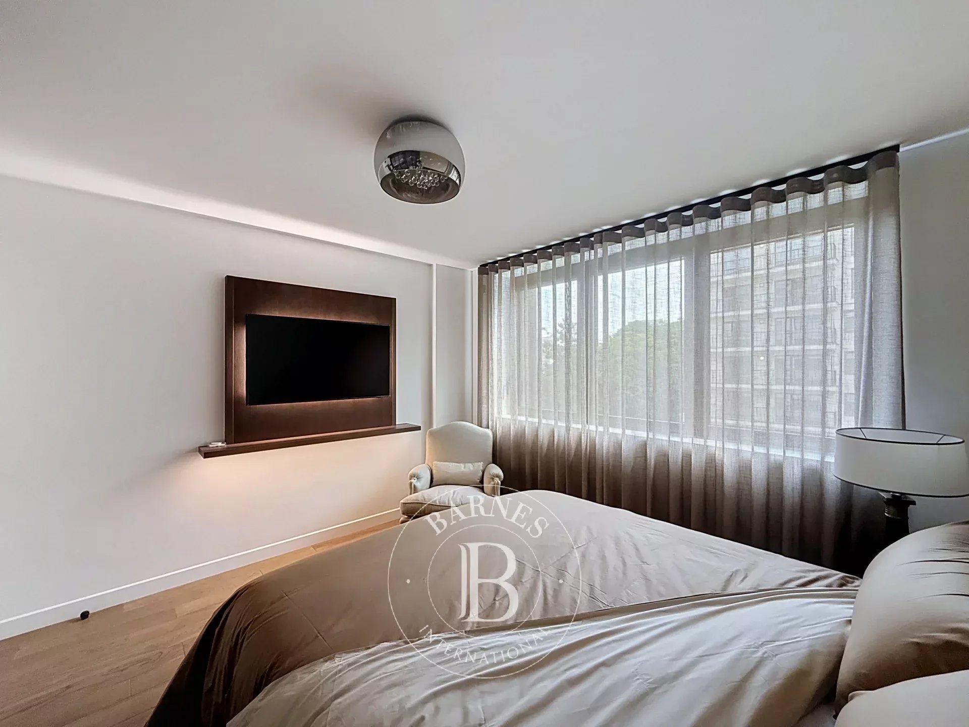 Neuilly-sur-Seine  - Piso 5 Cuartos 4 Habitaciones - picture 12