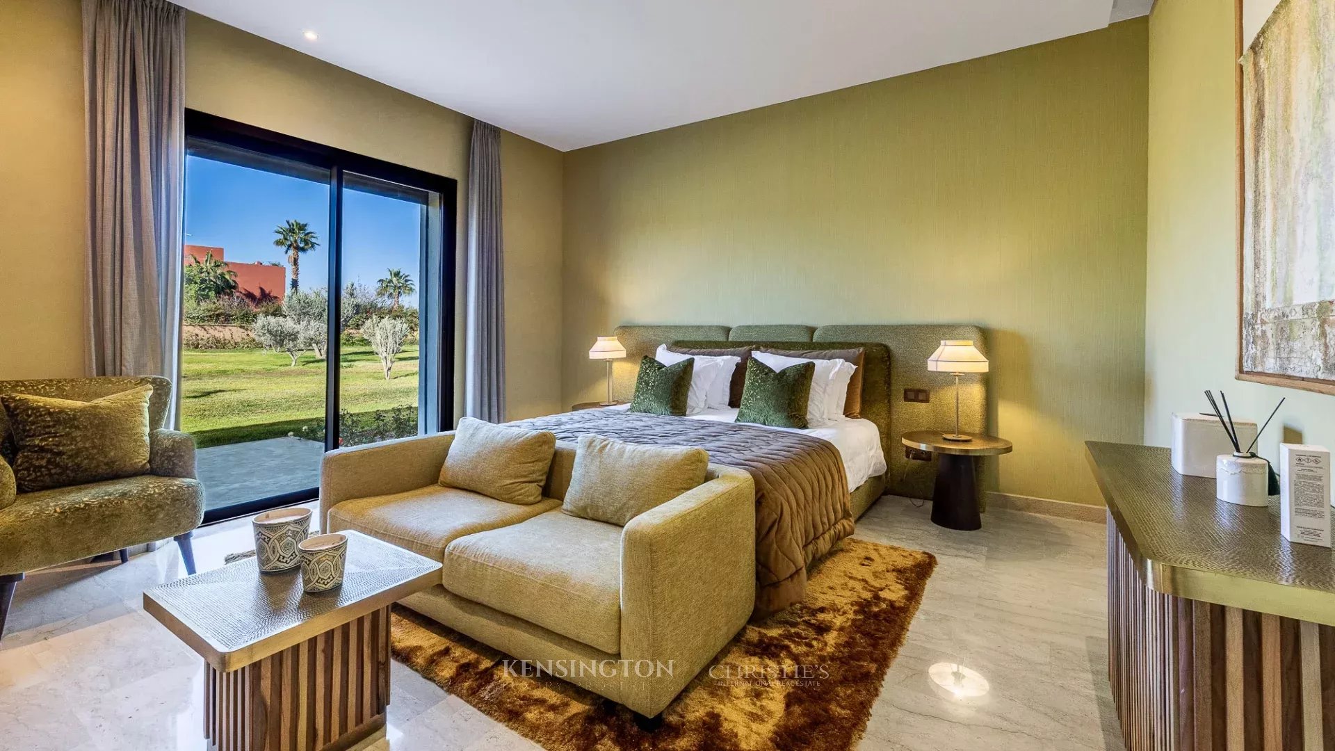 5 Bedroom Villa/Townhouse's Image 24