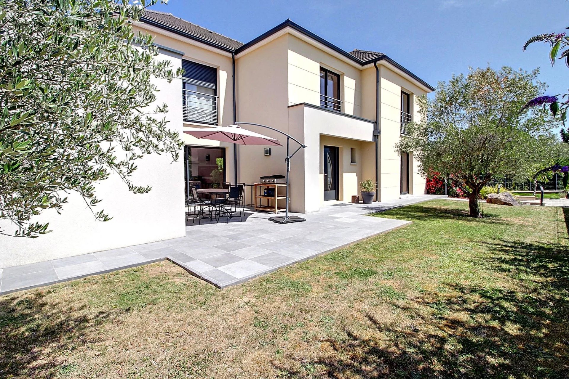 Maison de 10 pièces