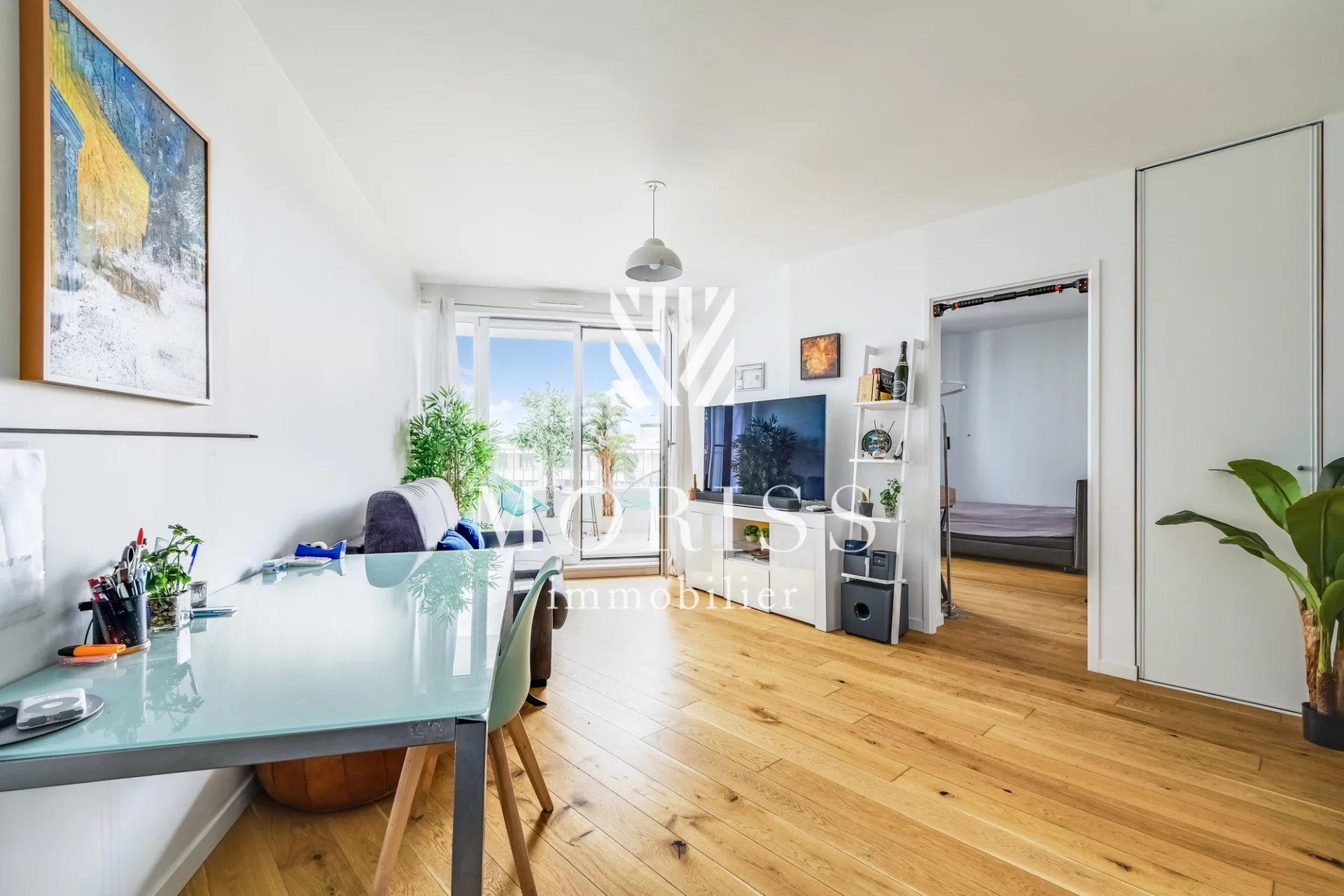 Clichy proche Salengro - Très bel appartement 2 pièces de 42 M2 - Image Array