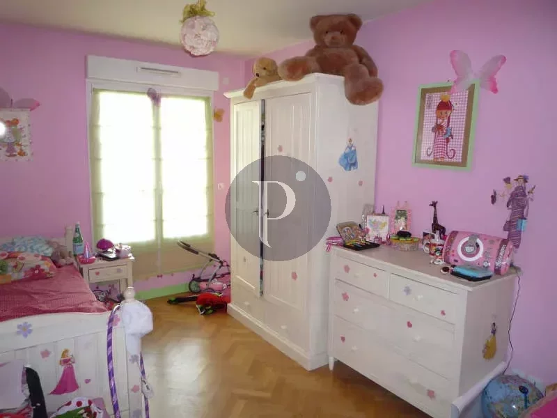 vente-appartement-5-pieces-le-plessis-robinson-83872080