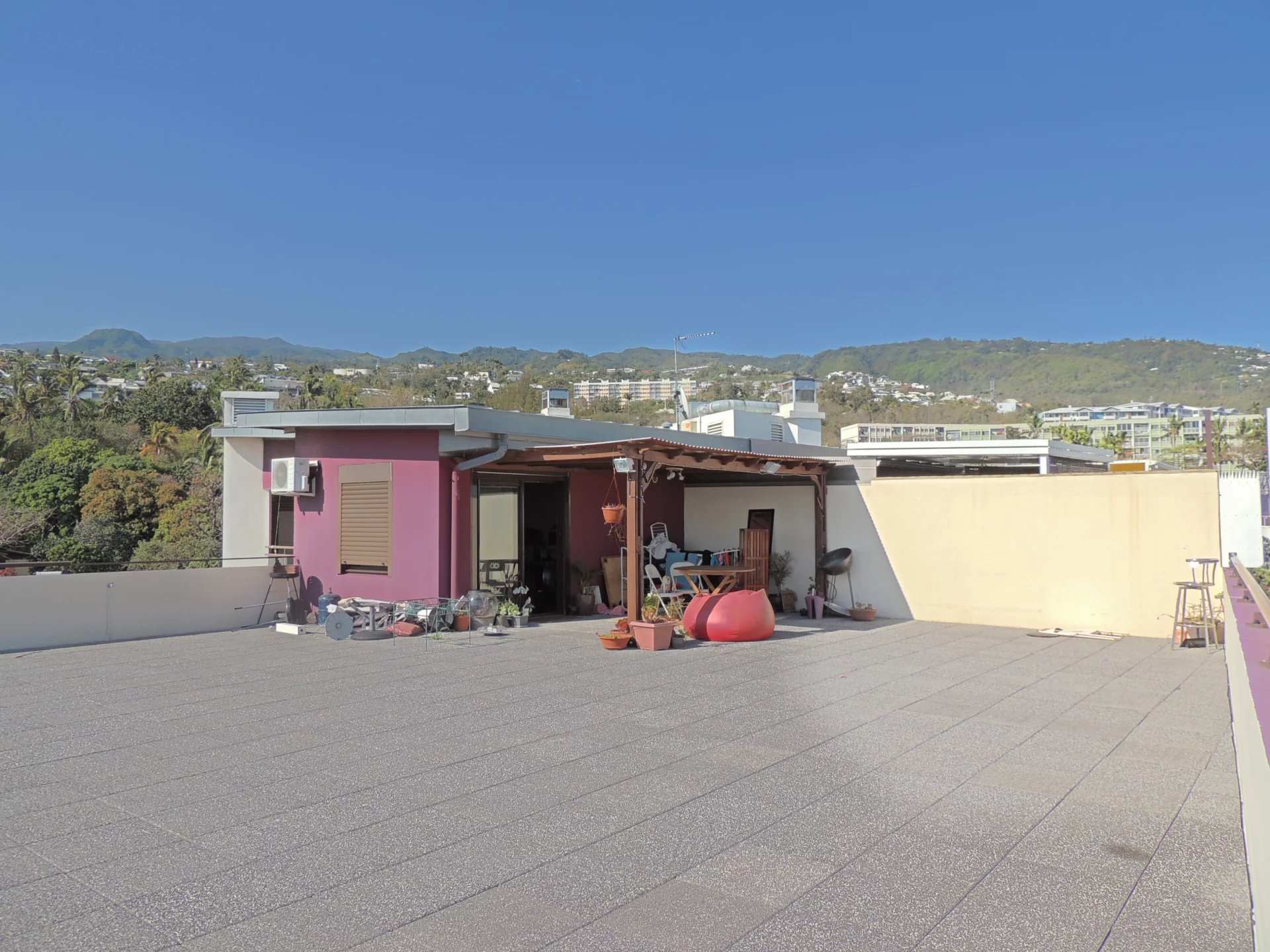 Sale Apartment Saint-Denis