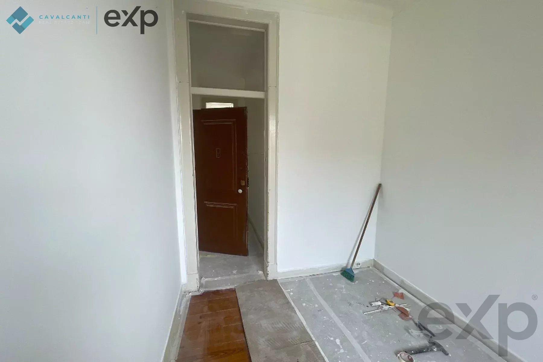 T2 WITH TEJO VIEW IN GRAÇA | AUTHENTIC CHARM IN THE HEART OF LISBON 87114945 image 43