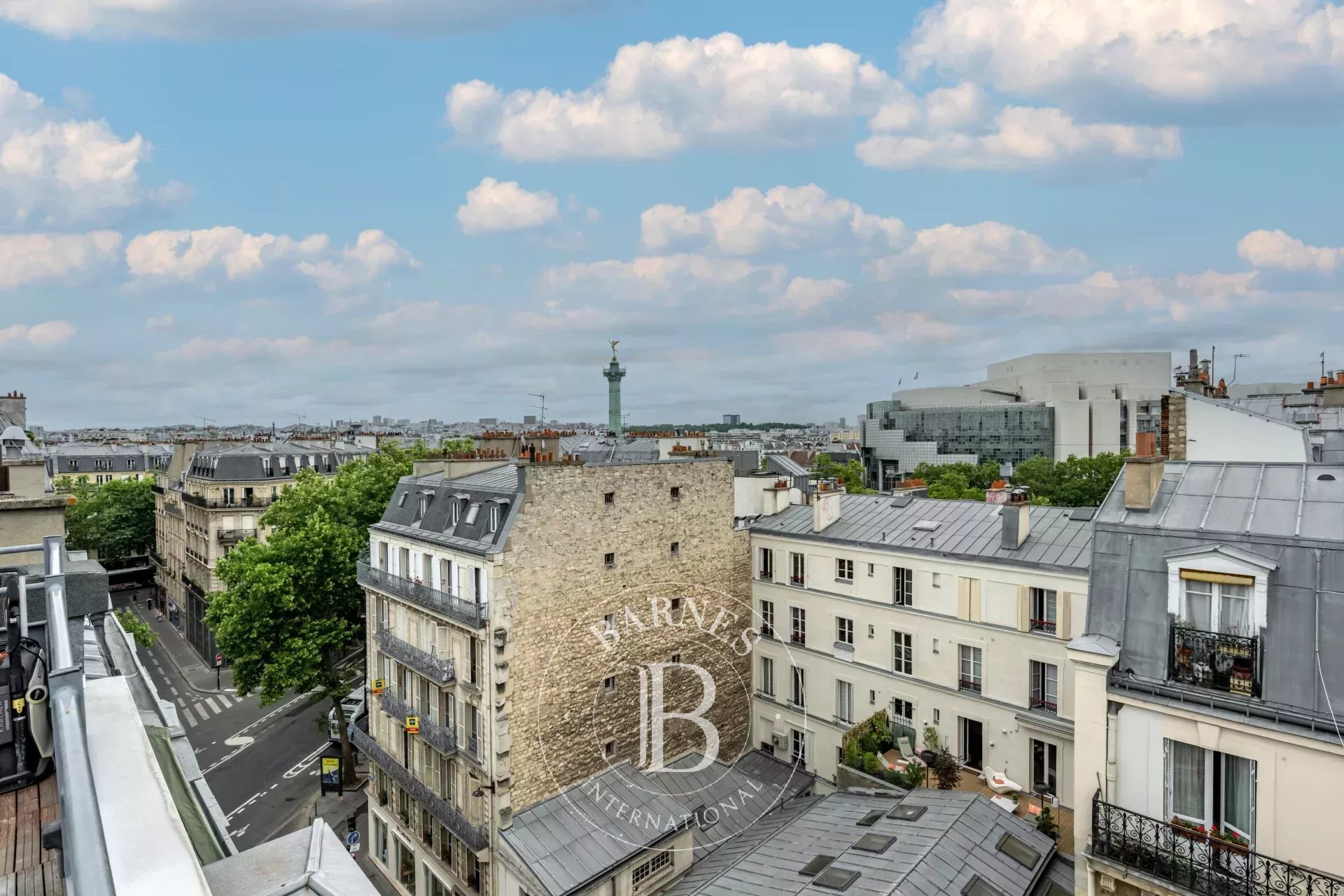 Daire Paris 4ème - picture 5