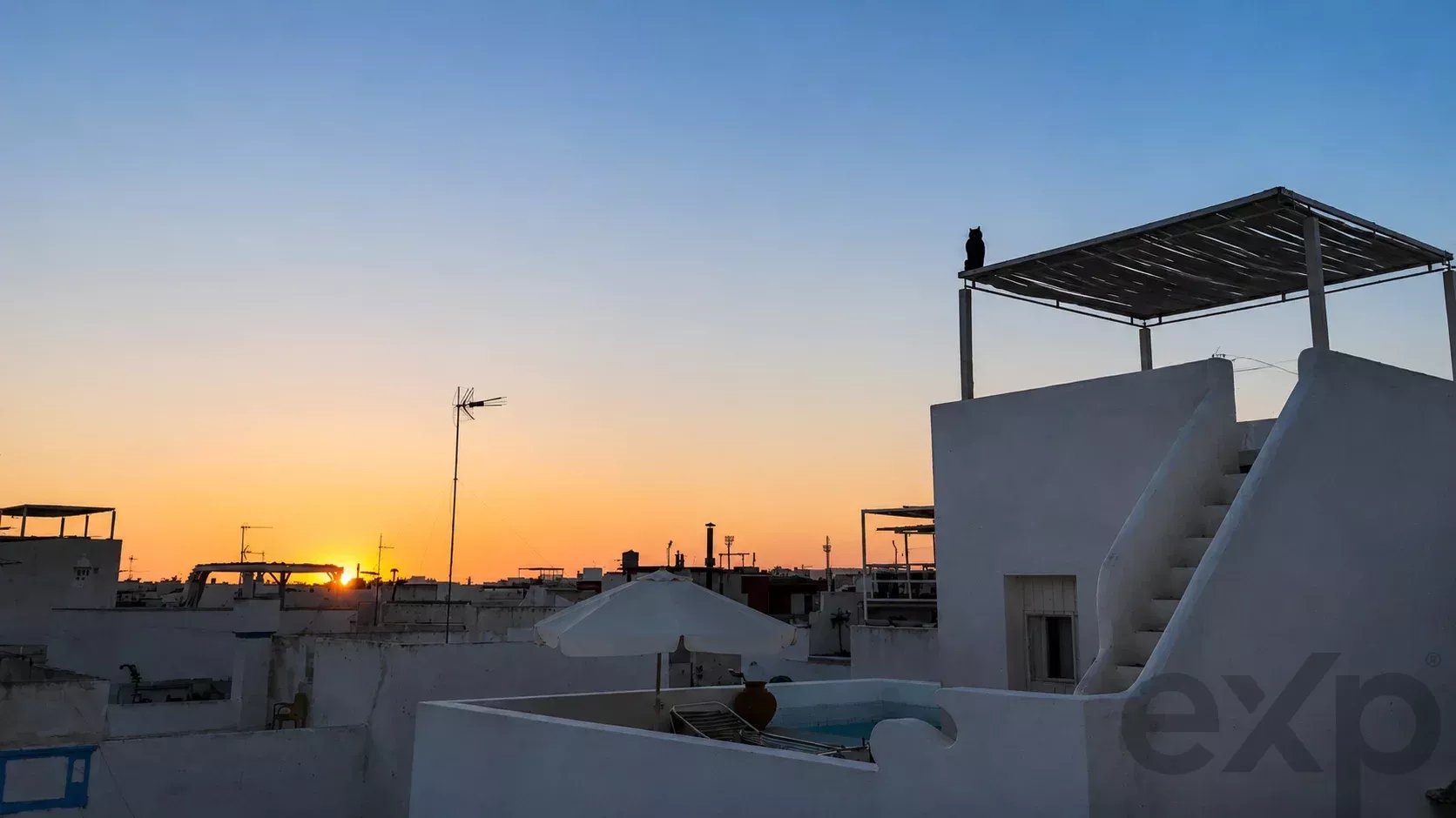 Between the Markets and Ria Formosa: A Unique Property in the Heart of Olhão 87140616 image 24