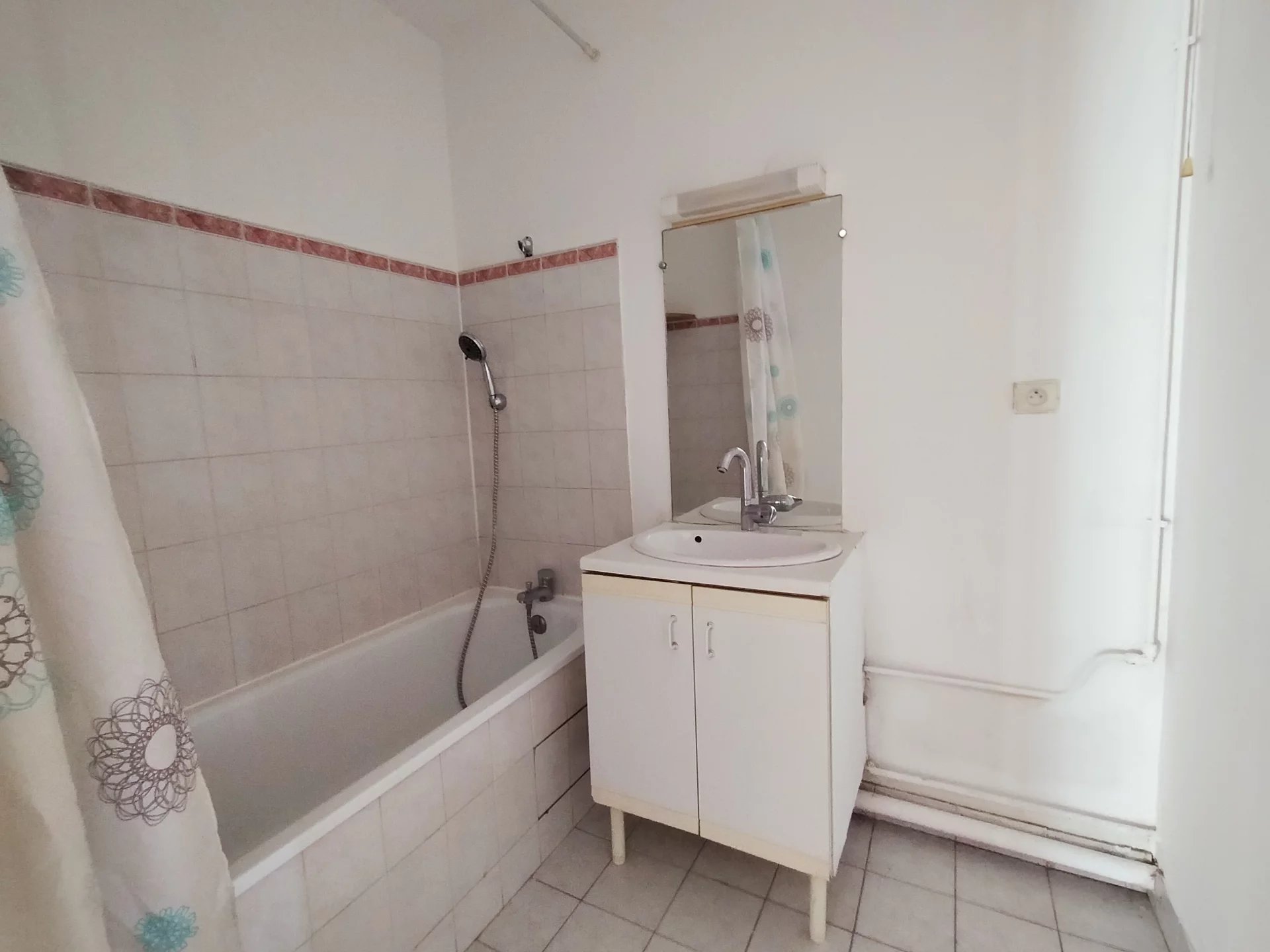 86791011 Location Lyon 7ème