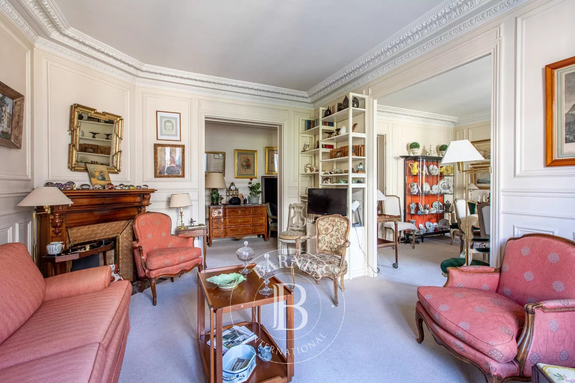 Exclusive - Paris 16 - Rue des Sablons - 1 bedroom, 2 possible