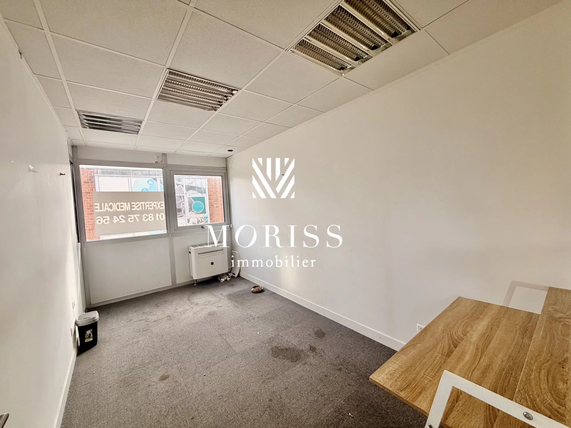 Montreuil Bâtiment indépendant, bureau de 150 m2 - Image Array