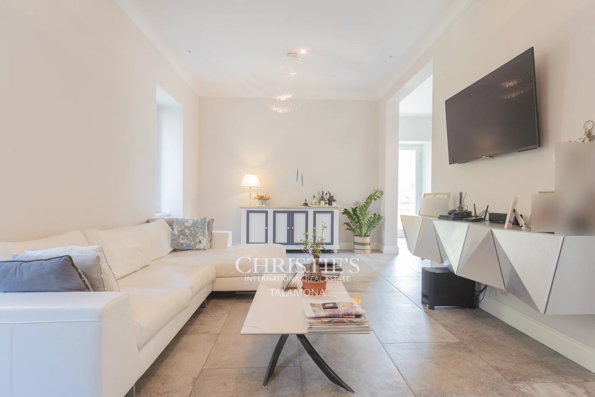 3 Bedroom Villa/Townhouse's Image 41
