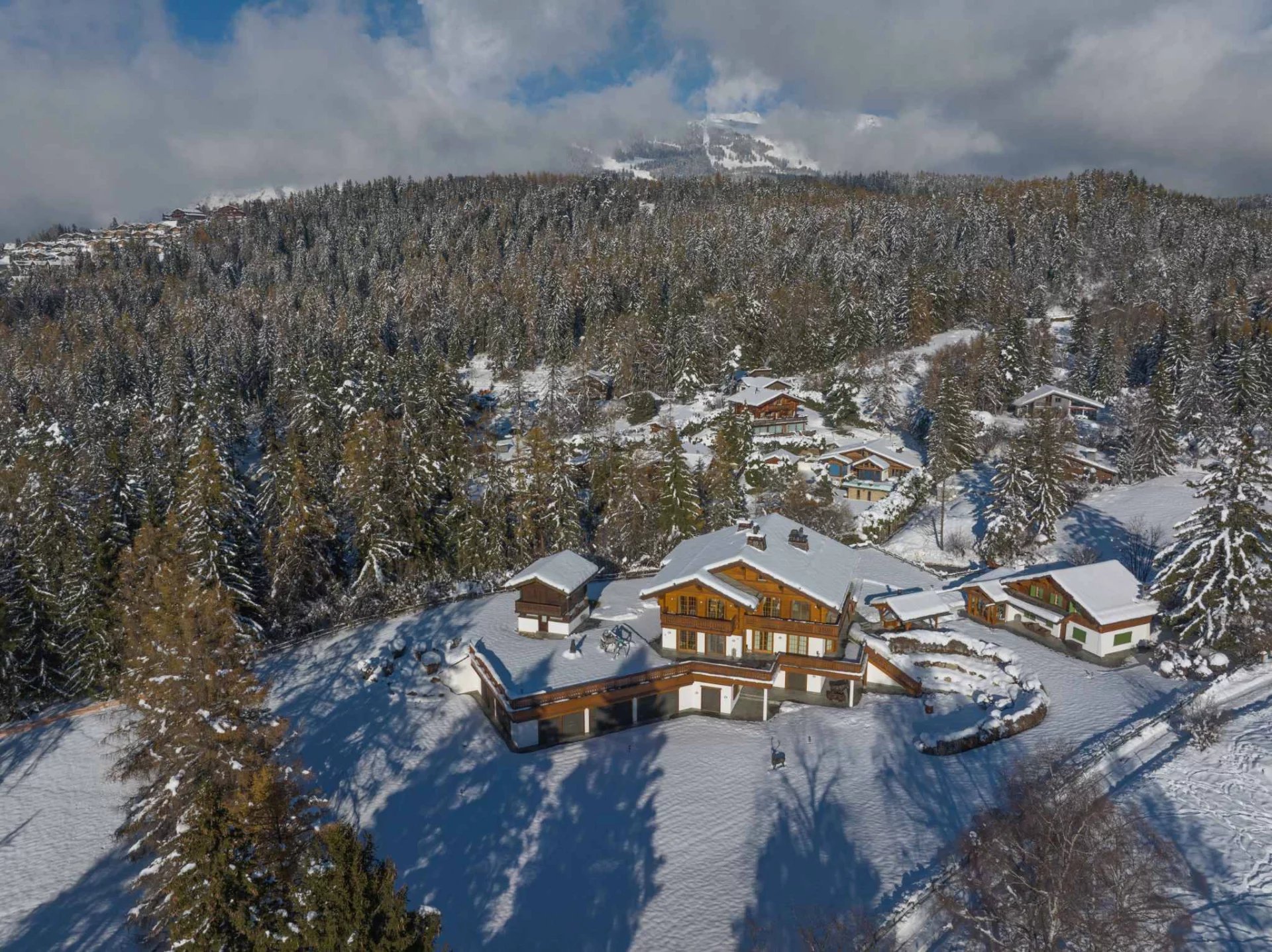Außergewöhnliche Immobilie im Herzen des Wallis in Crans-Montana