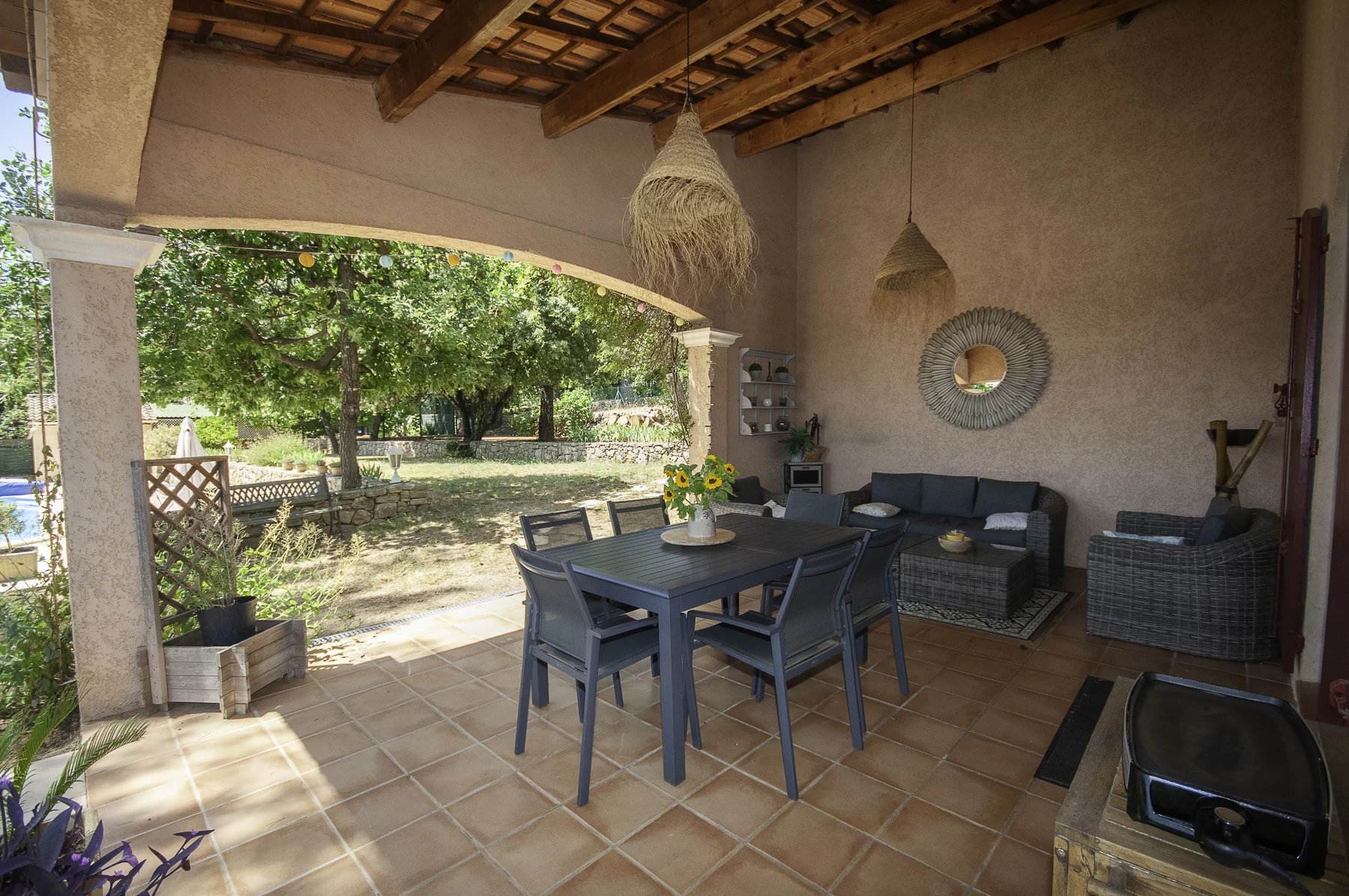 Charming villa with a pool in Montfort-sur-Argens