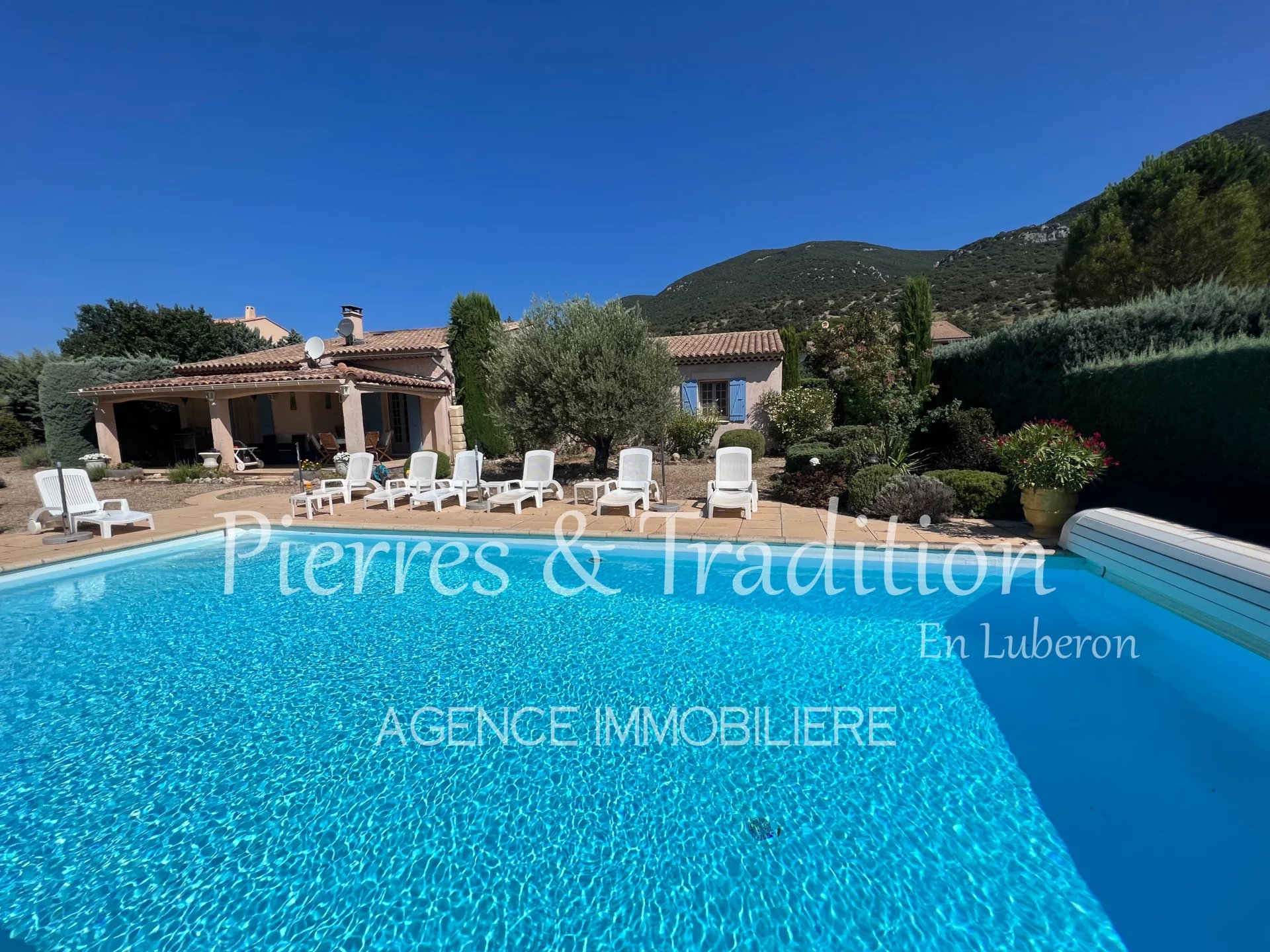 Agence immobilière de Pierres et Tradition en Luberon Apt