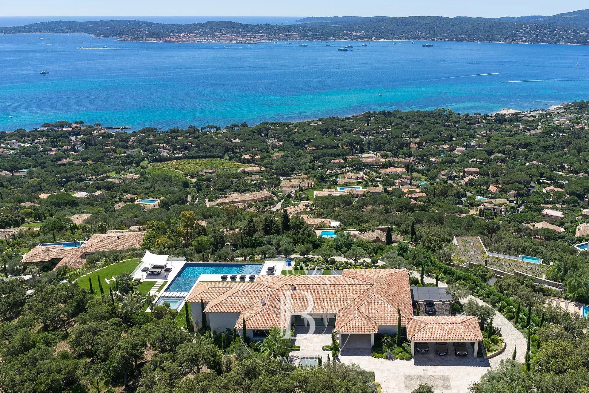 Propriété Saint-Tropez  -  ref 83463452 (picture 1)