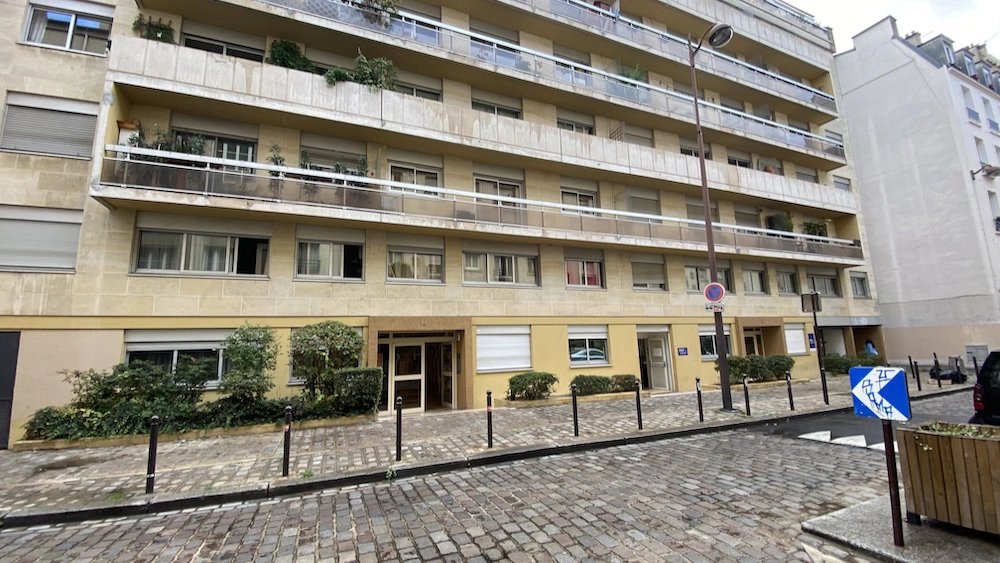 Agence immobilière de Un Appartement À Paris