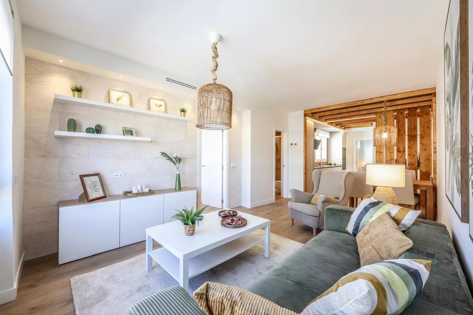 Modern and Bright Apartment on Paseo de la Castellana - picture 4