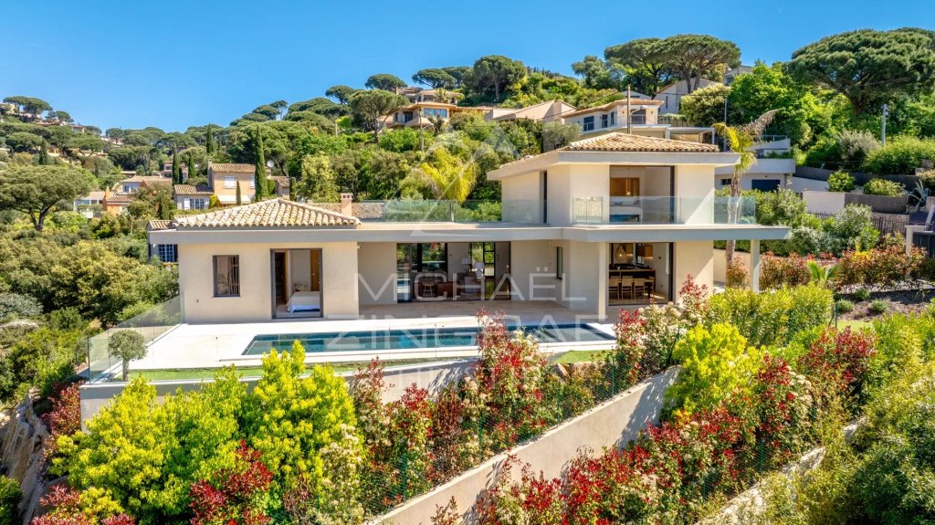 Villa for sale in Sainte Maxime — Villa Sainte-Maxime - Contemporary