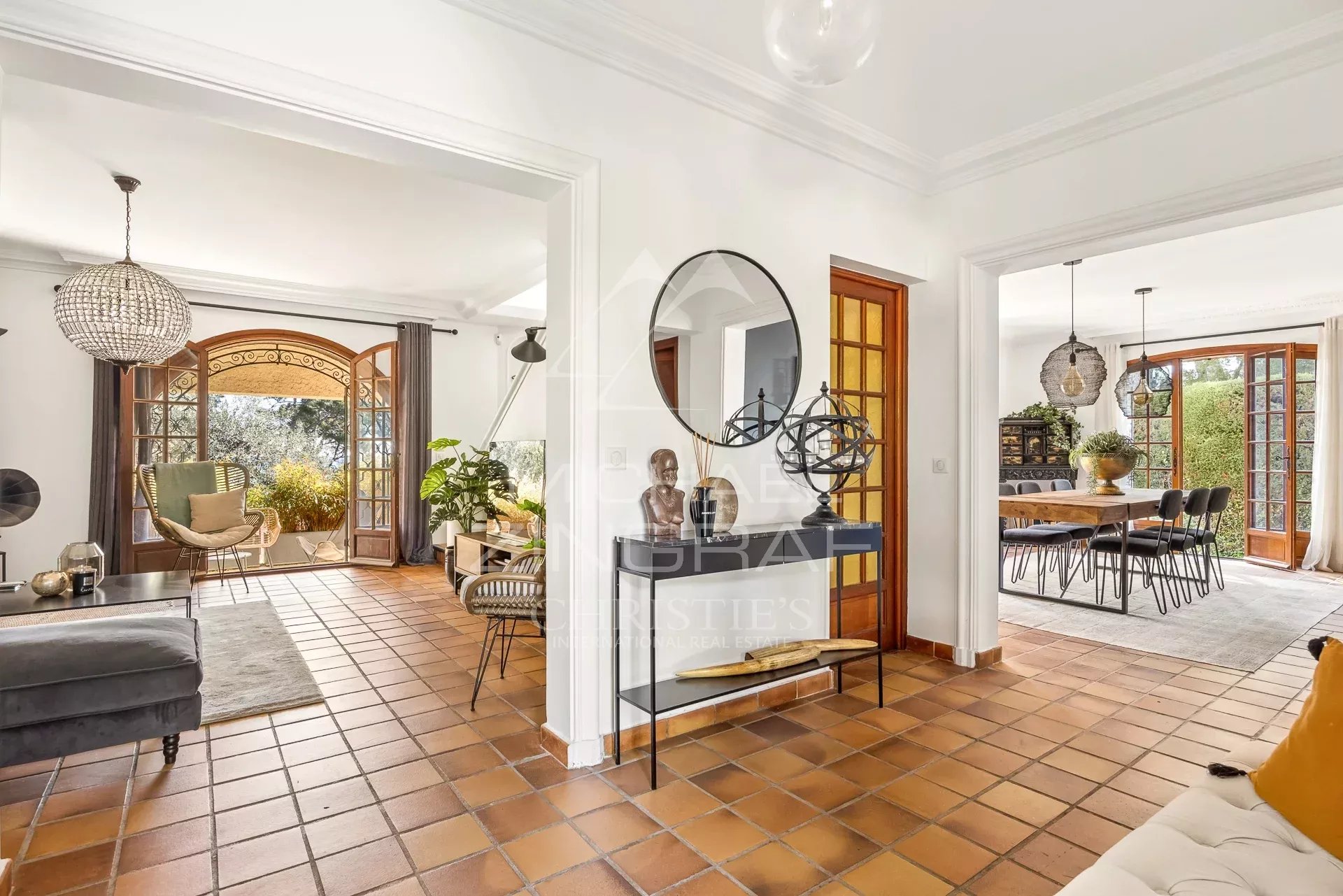 4 Bedroom Villa/Townhouse's Image 9