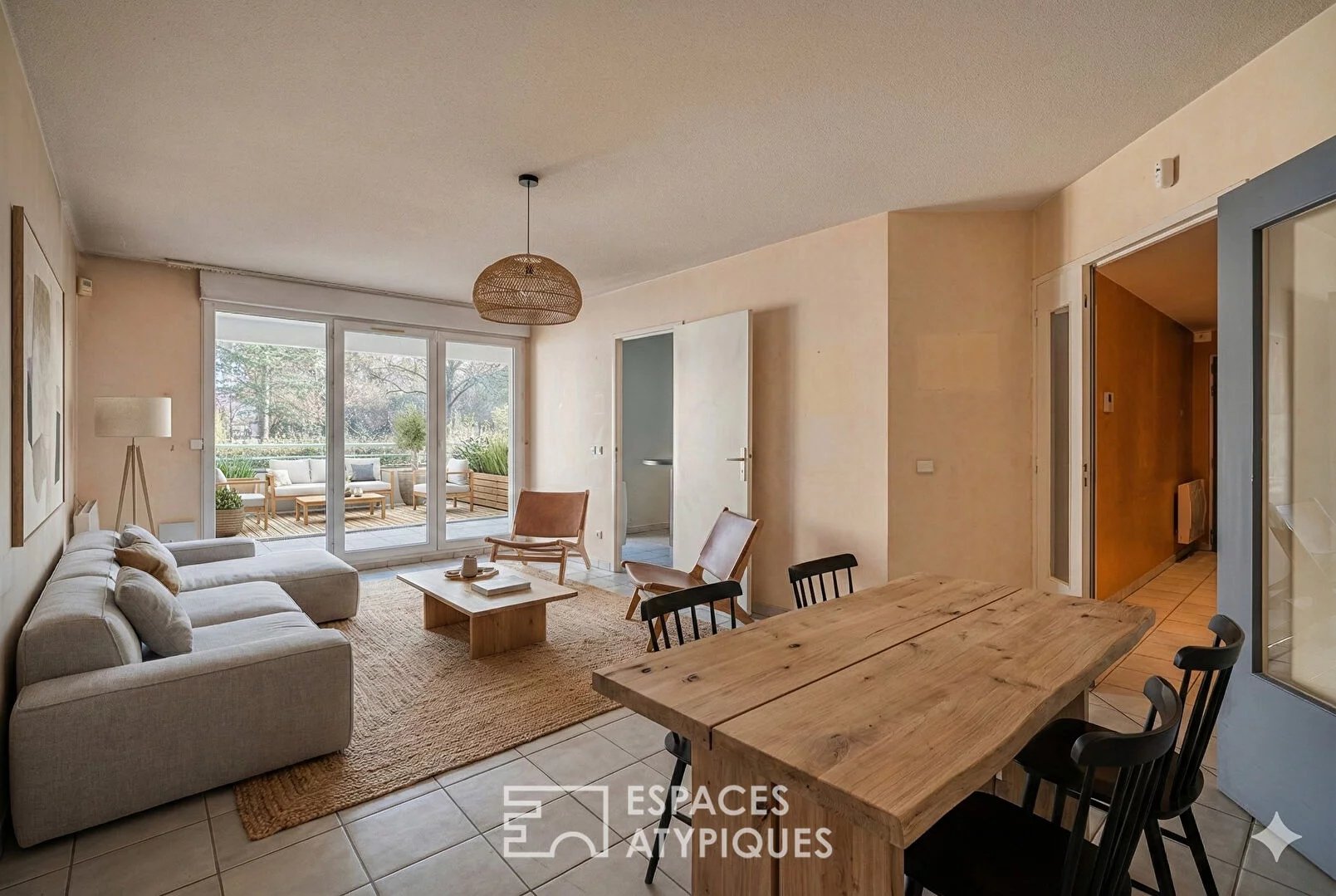 Appartement avec terrasse et vue sur le parc