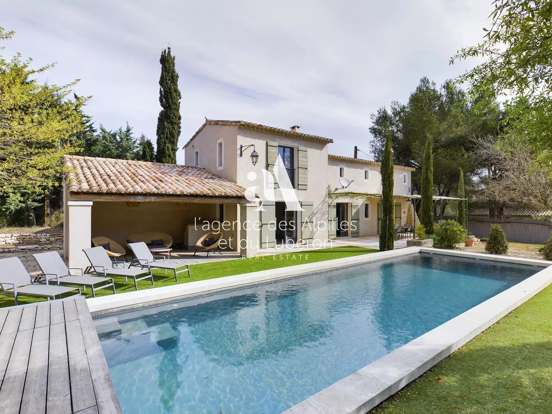 House with swimming pool for sale in Maussane les Alpilles