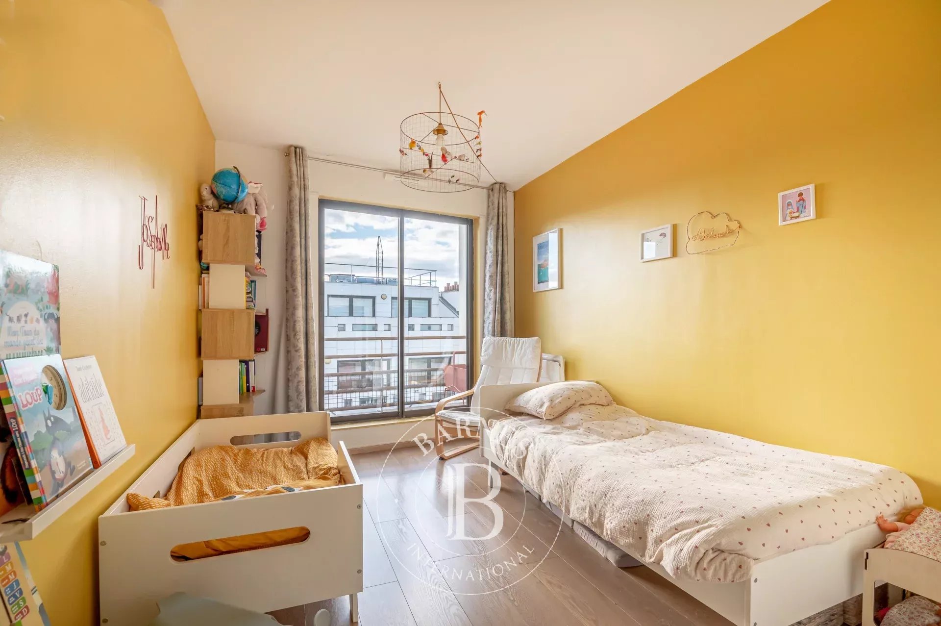 Daire Levallois-Perret - picture 12