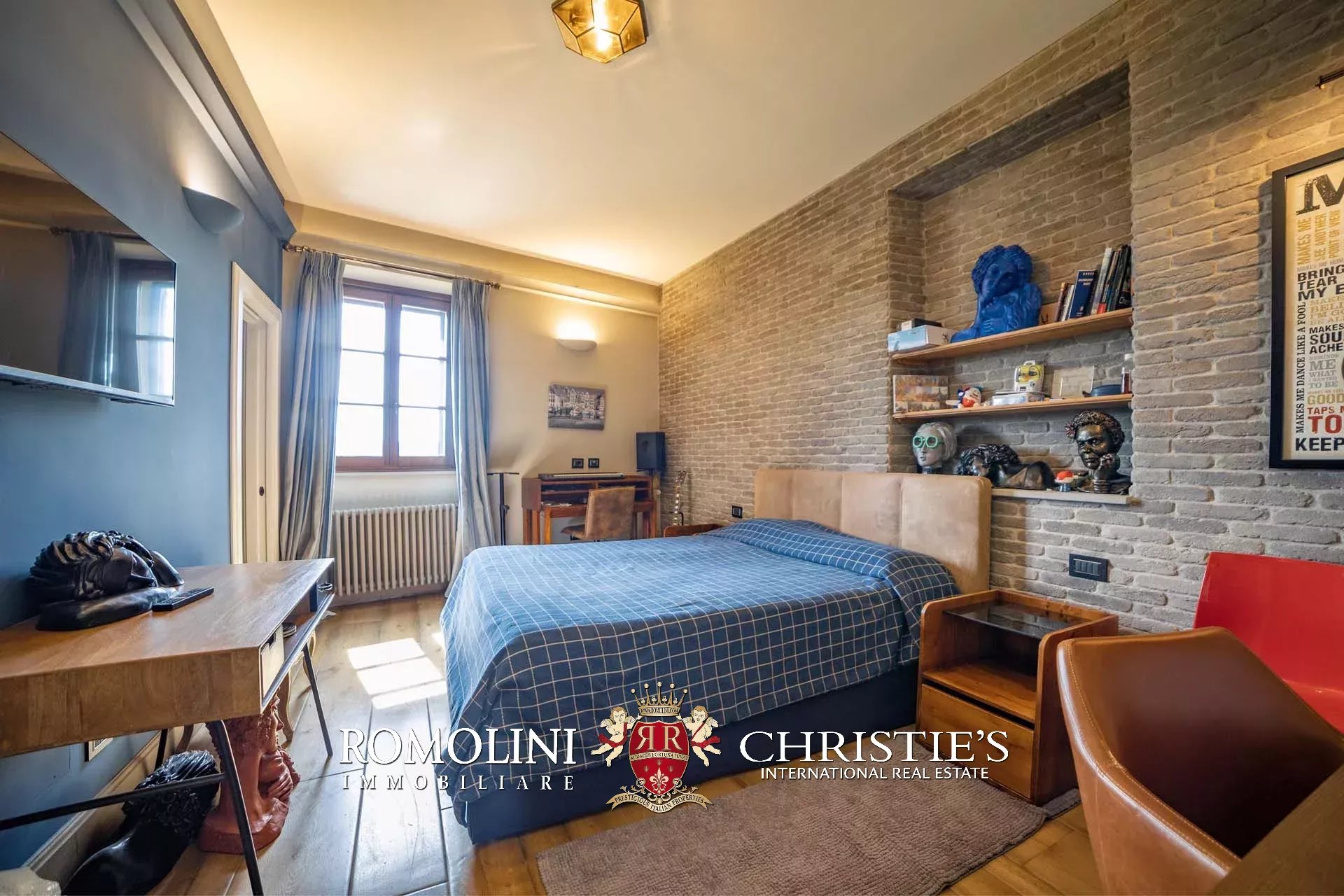 5 Bedroom Villa/Townhouse's Image 35
