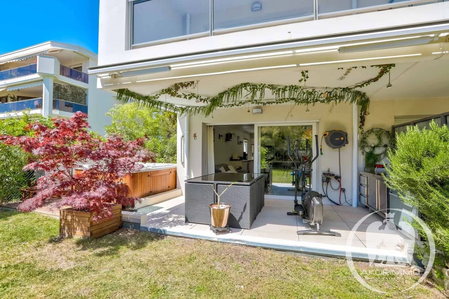 Nice Cimiez - Appartement et son magnifique jardin avec jacuzzi