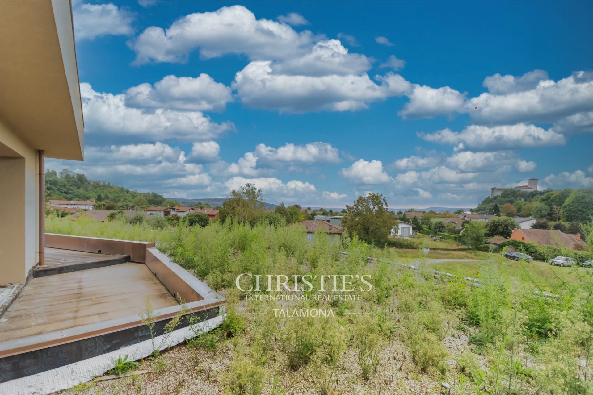 4 Bedroom Villa/Townhouse's Image 19