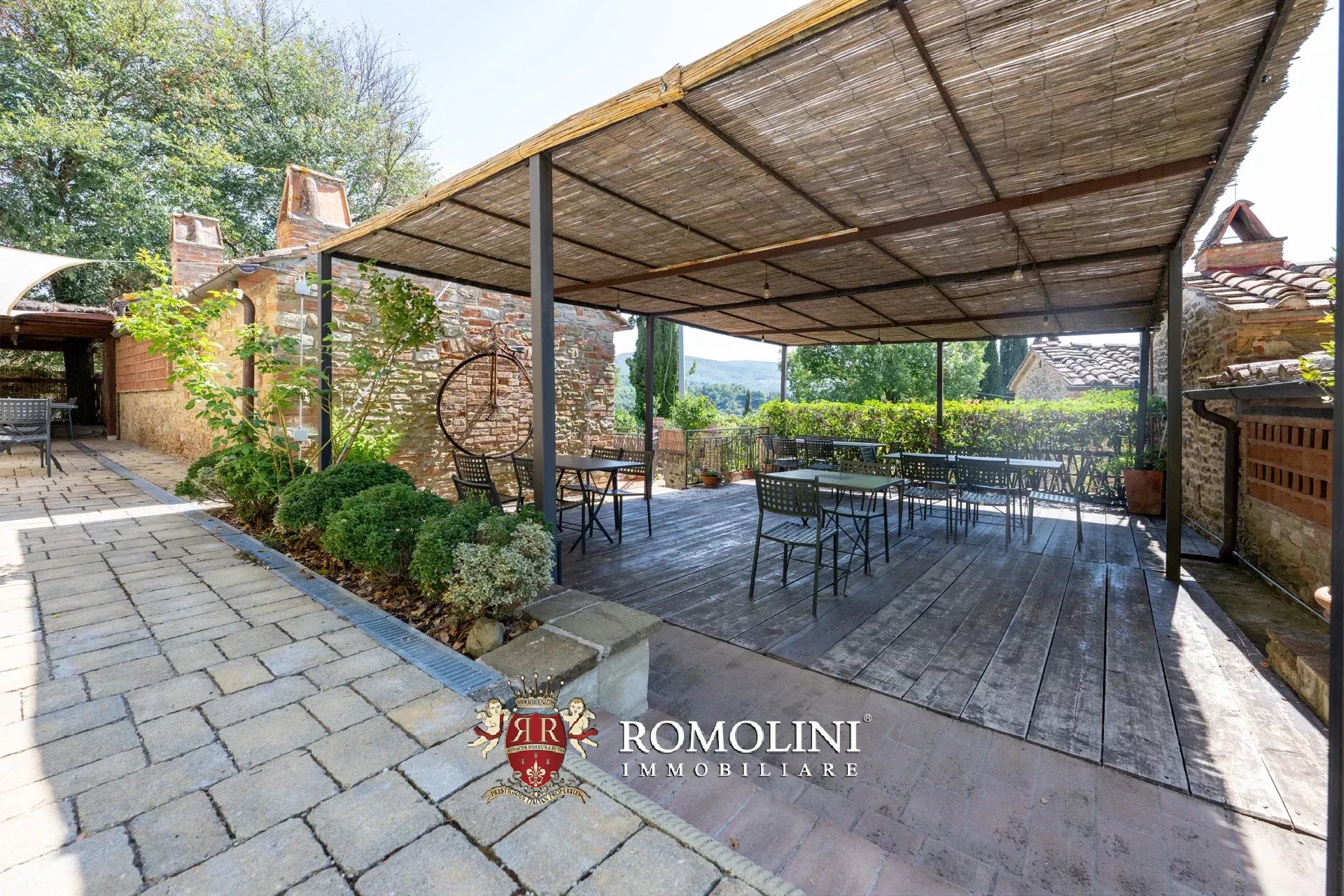 13 Bedroom Villa/Townhouse's Image 19