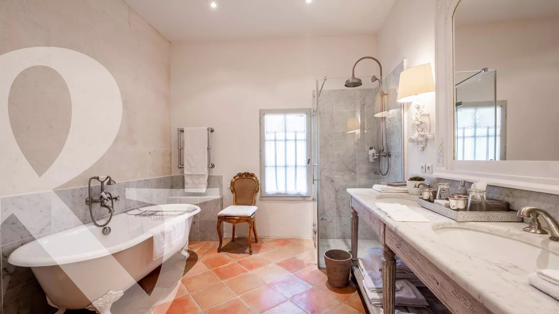 NOBLESSE ET ELEGANCE