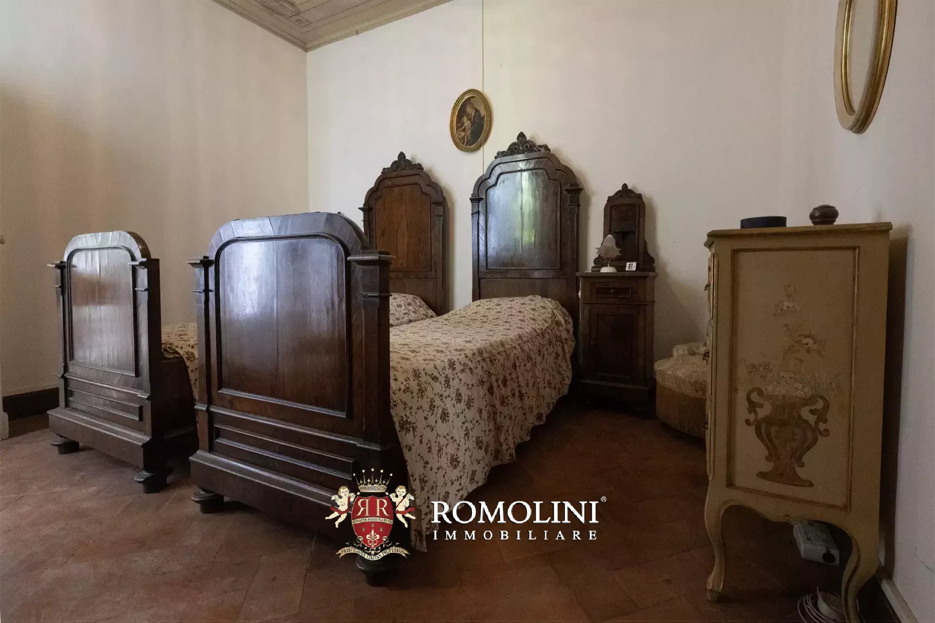 17 Bedroom Villa/Townhouse's Image 33