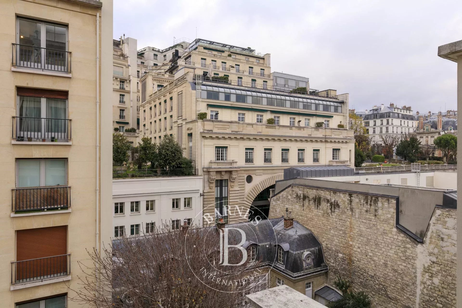 Daire Paris 16ème - picture 9