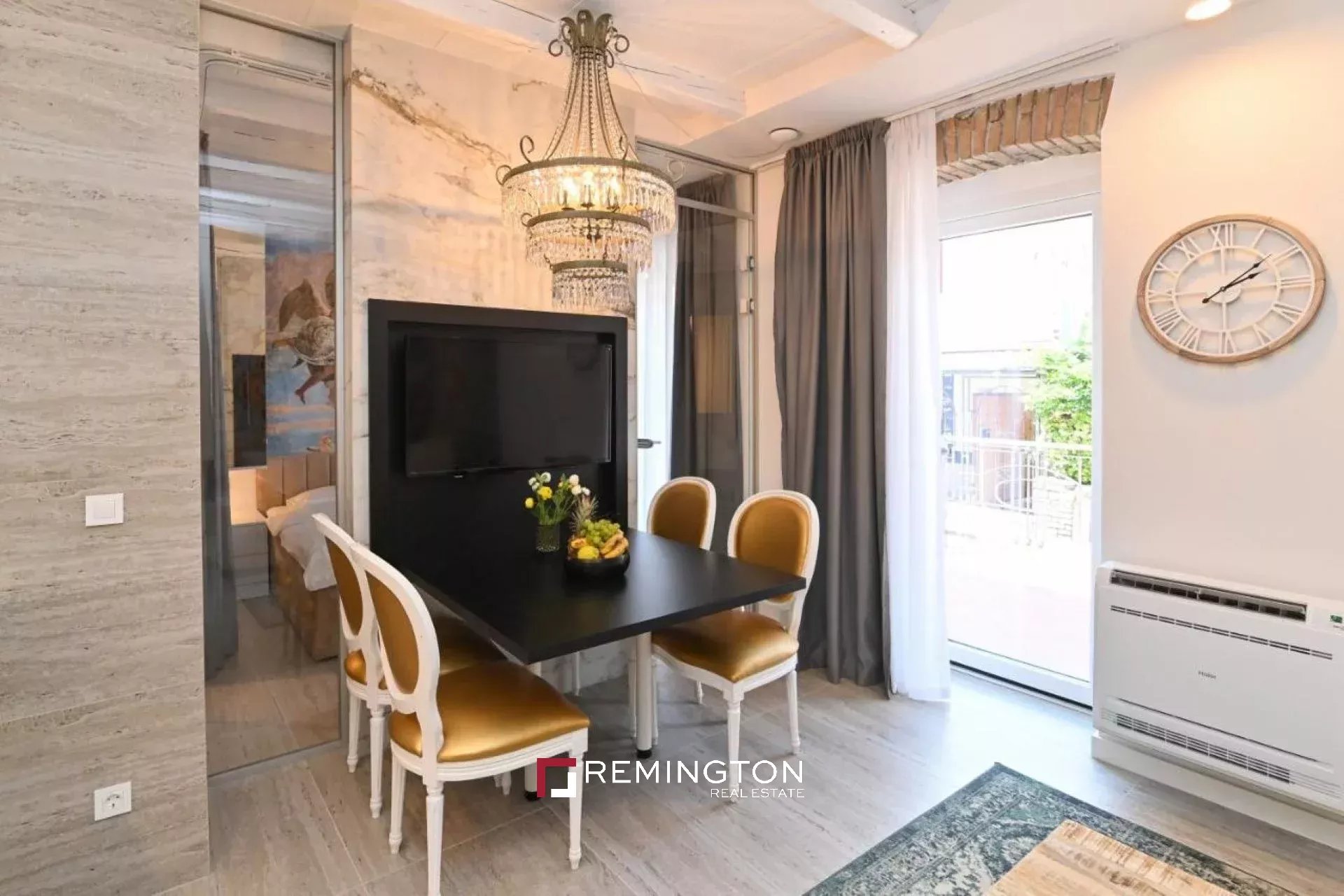 2 Bedroom Apartment/Flat's Image 9