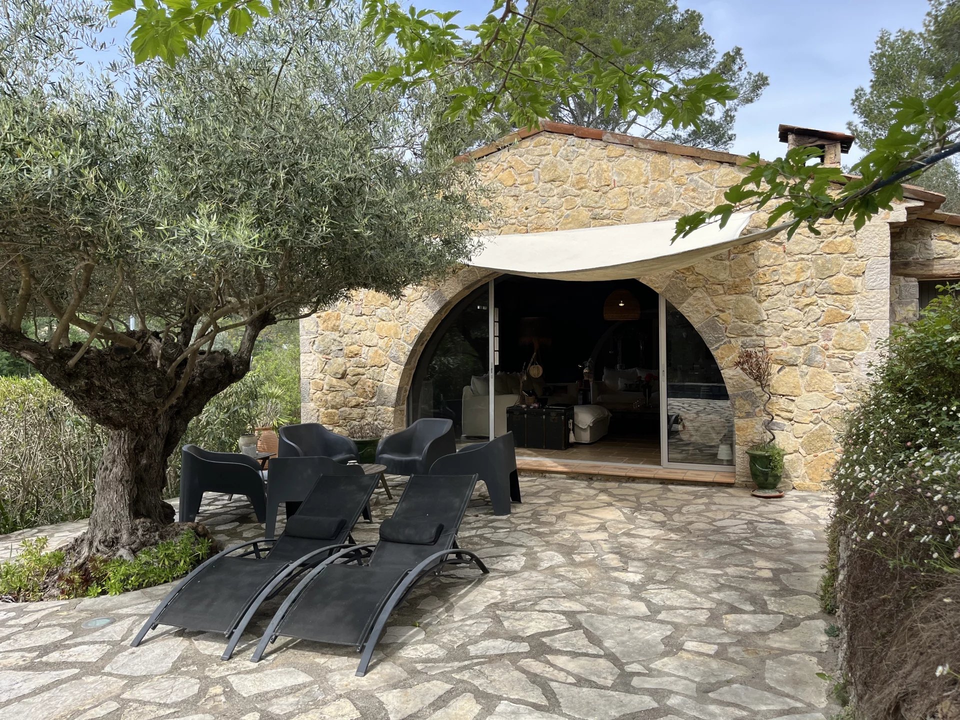 Beautiful villa with swimming pool in a peaceful setting - Seillans