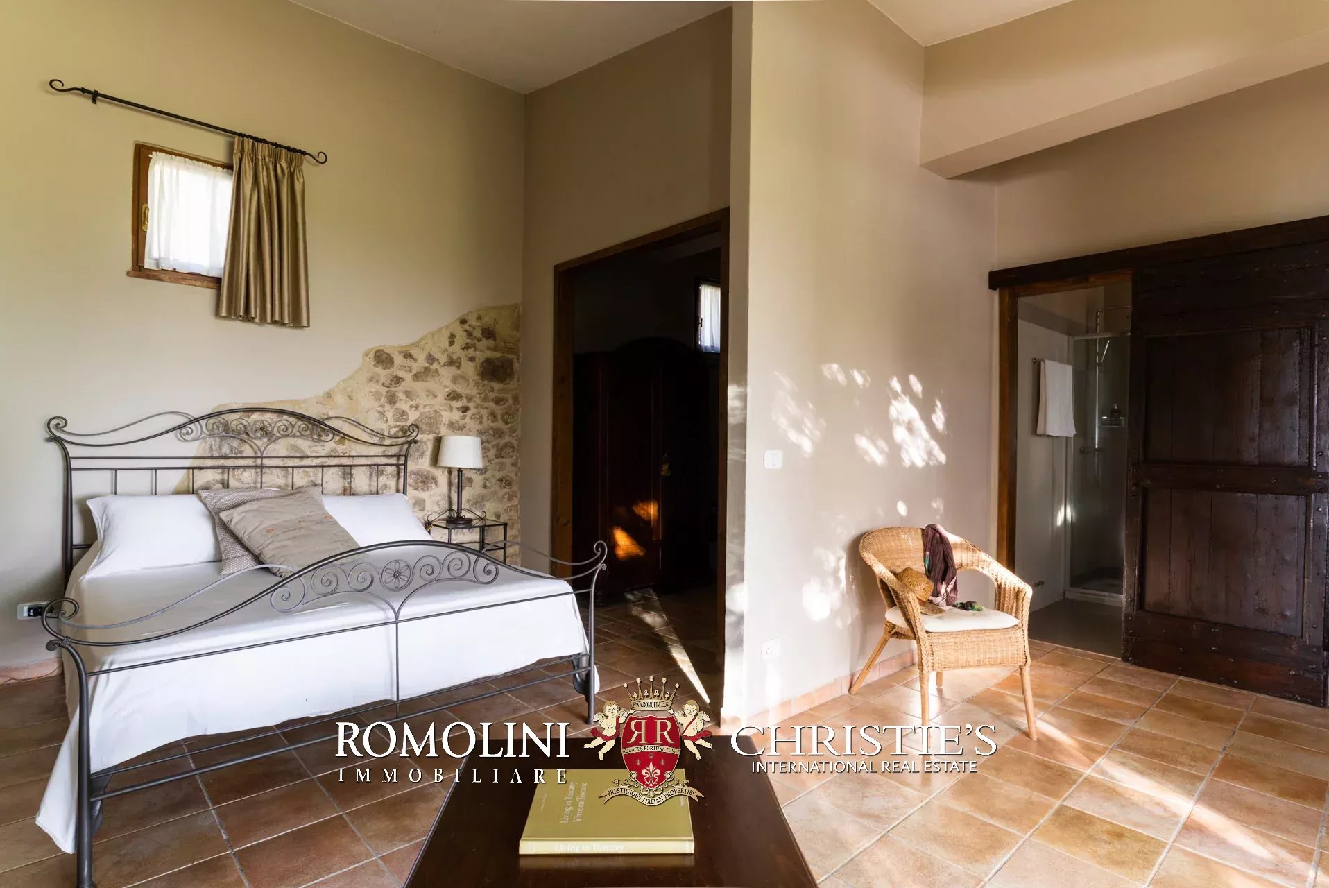 13 Bedroom Villa/Townhouse's Image 87