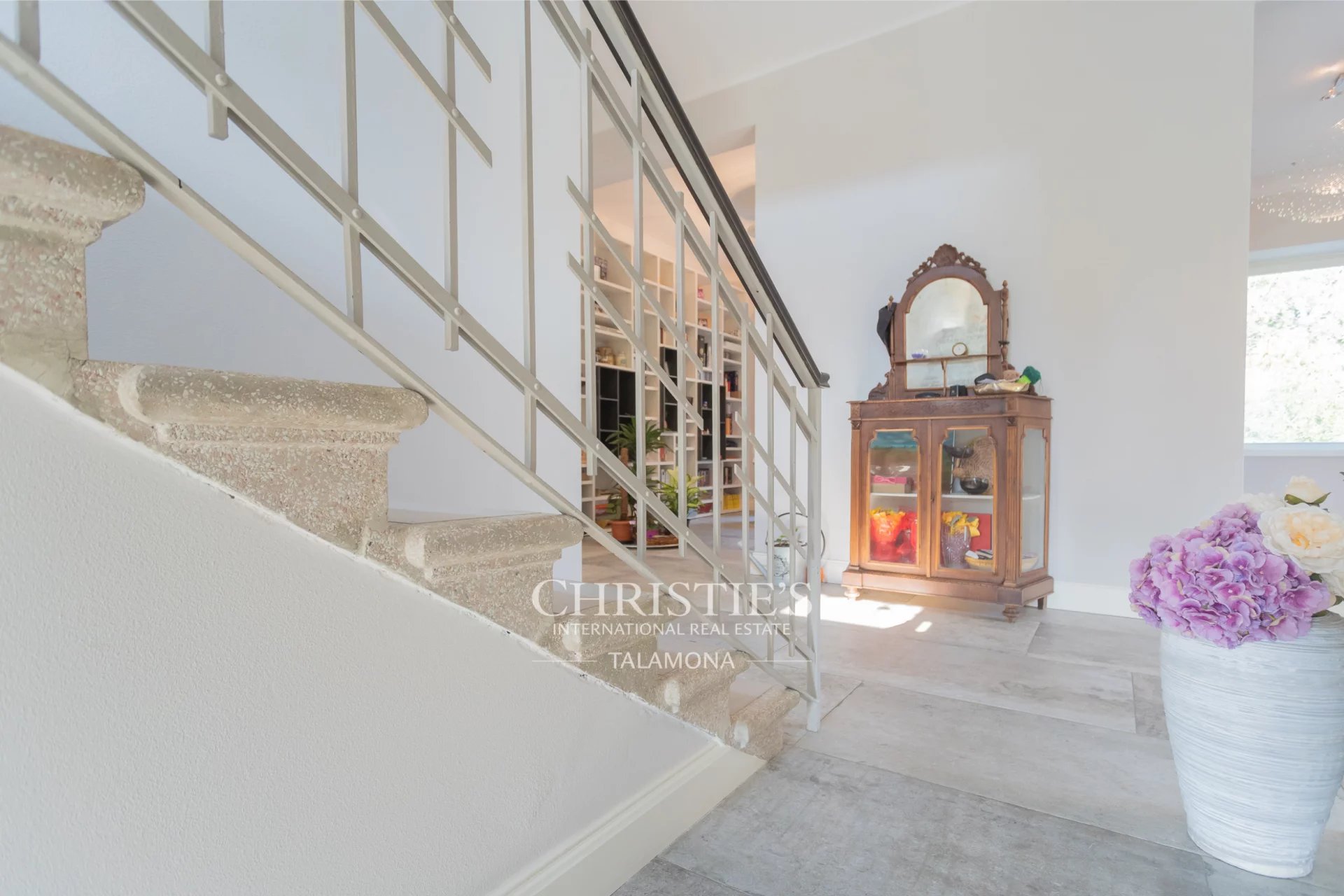 3 Bedroom Villa/Townhouse's Image 16