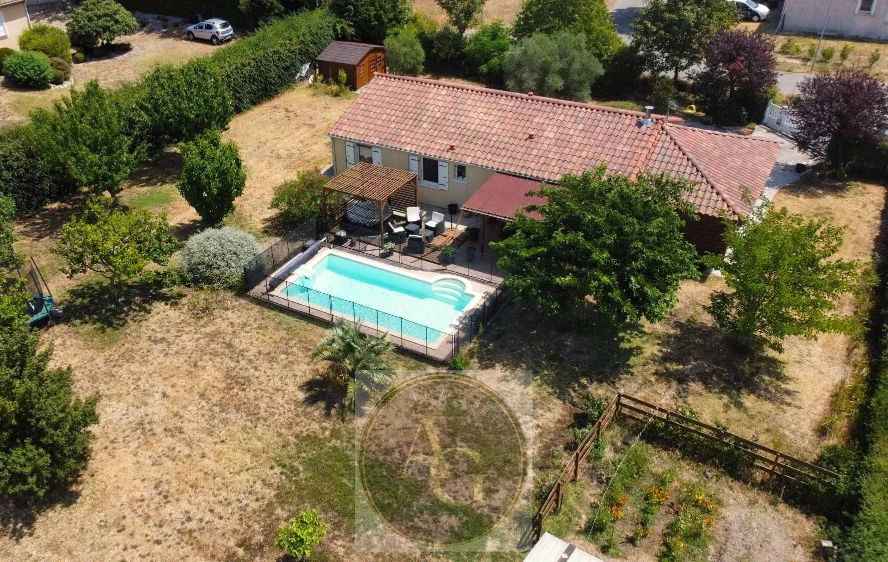 Villa T6 117m² sur terrain de 1600m²