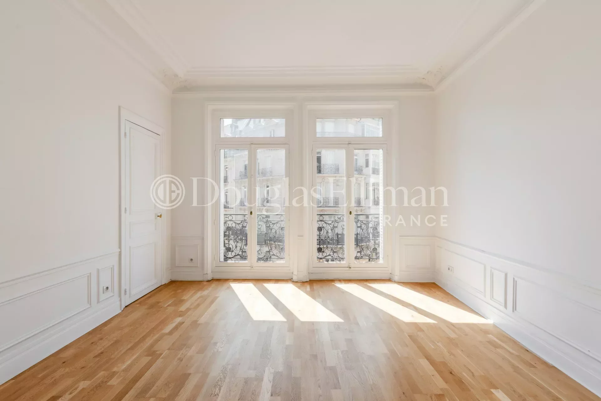 PARIS 8ᵉ TRIANGLE D&rsquo;OR / GEORGE V - Image nᵒ3