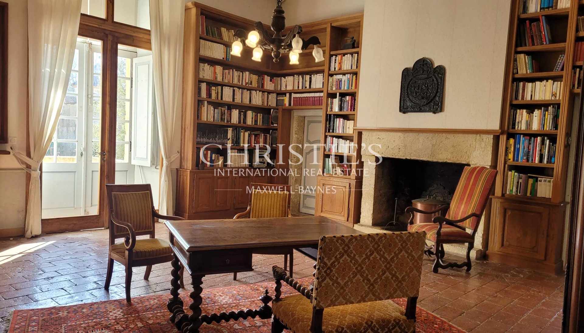 3 Bedroom Chateau's Image 7