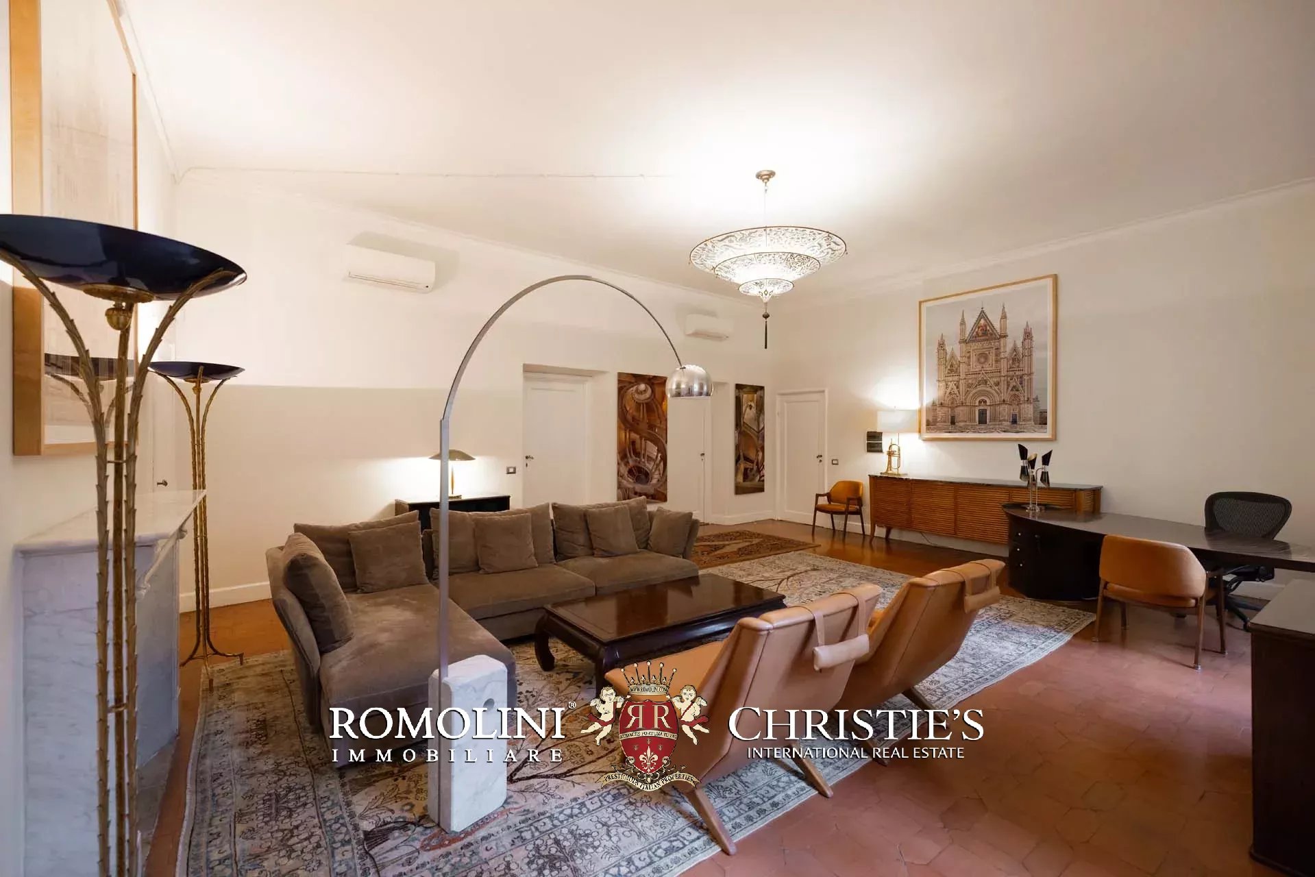 16 Bedroom Villa/Townhouse's Image 113