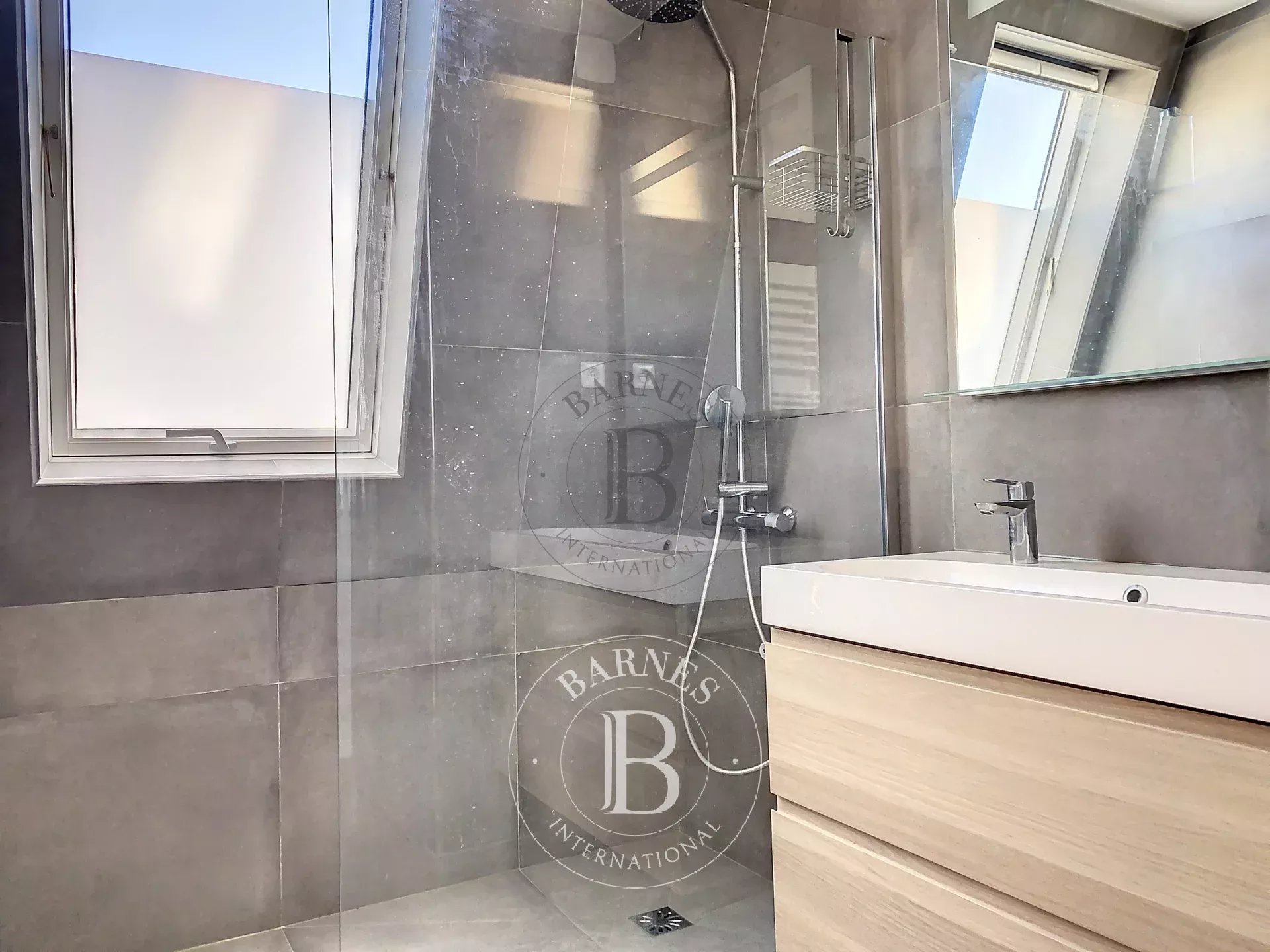 Daire Paris 9ème - picture 9